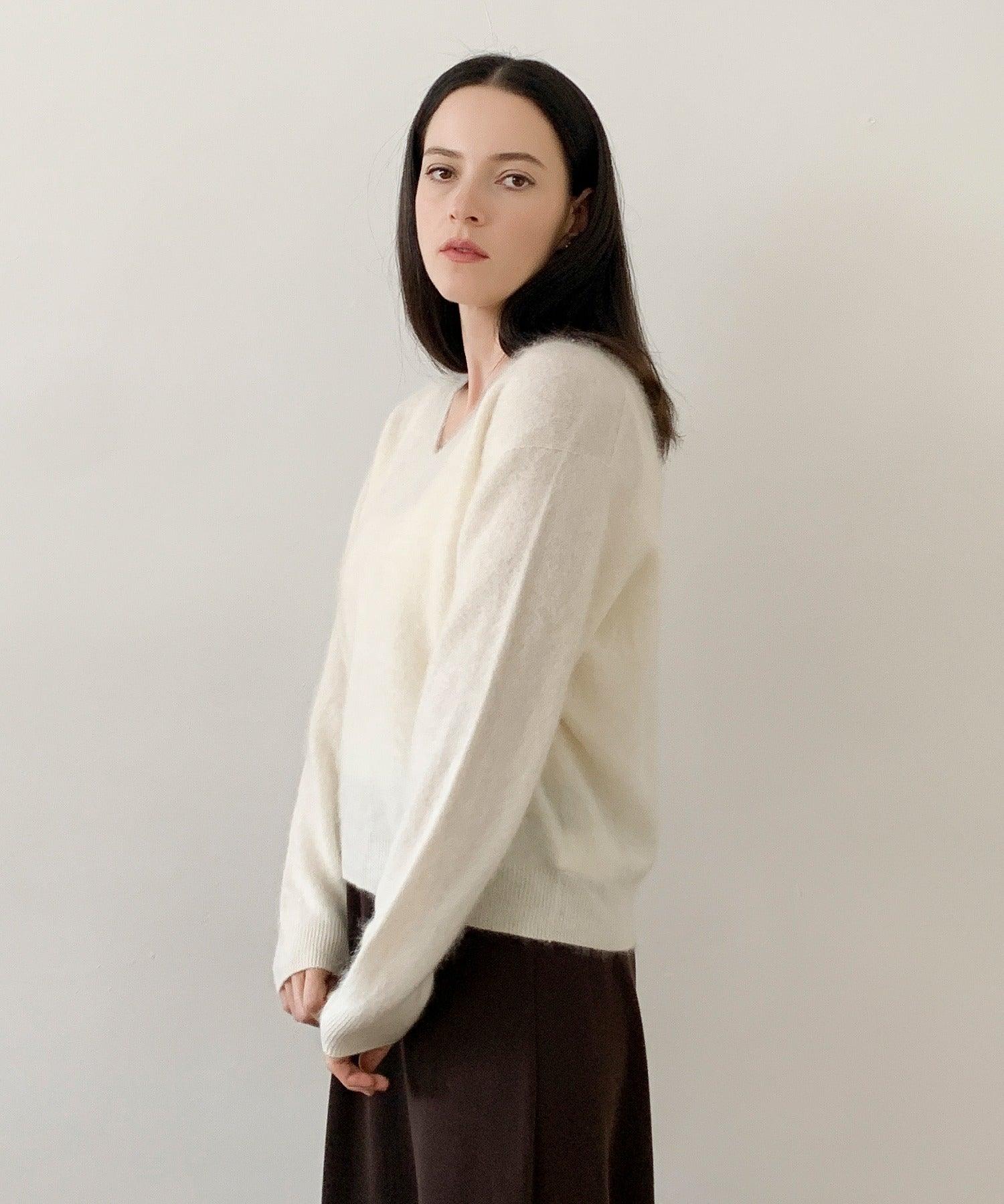 ディケイドクラシック DECADE CLASSIC DECADE CLASSIC シャギーニットフルオーバー (アイボリー) アイボリー