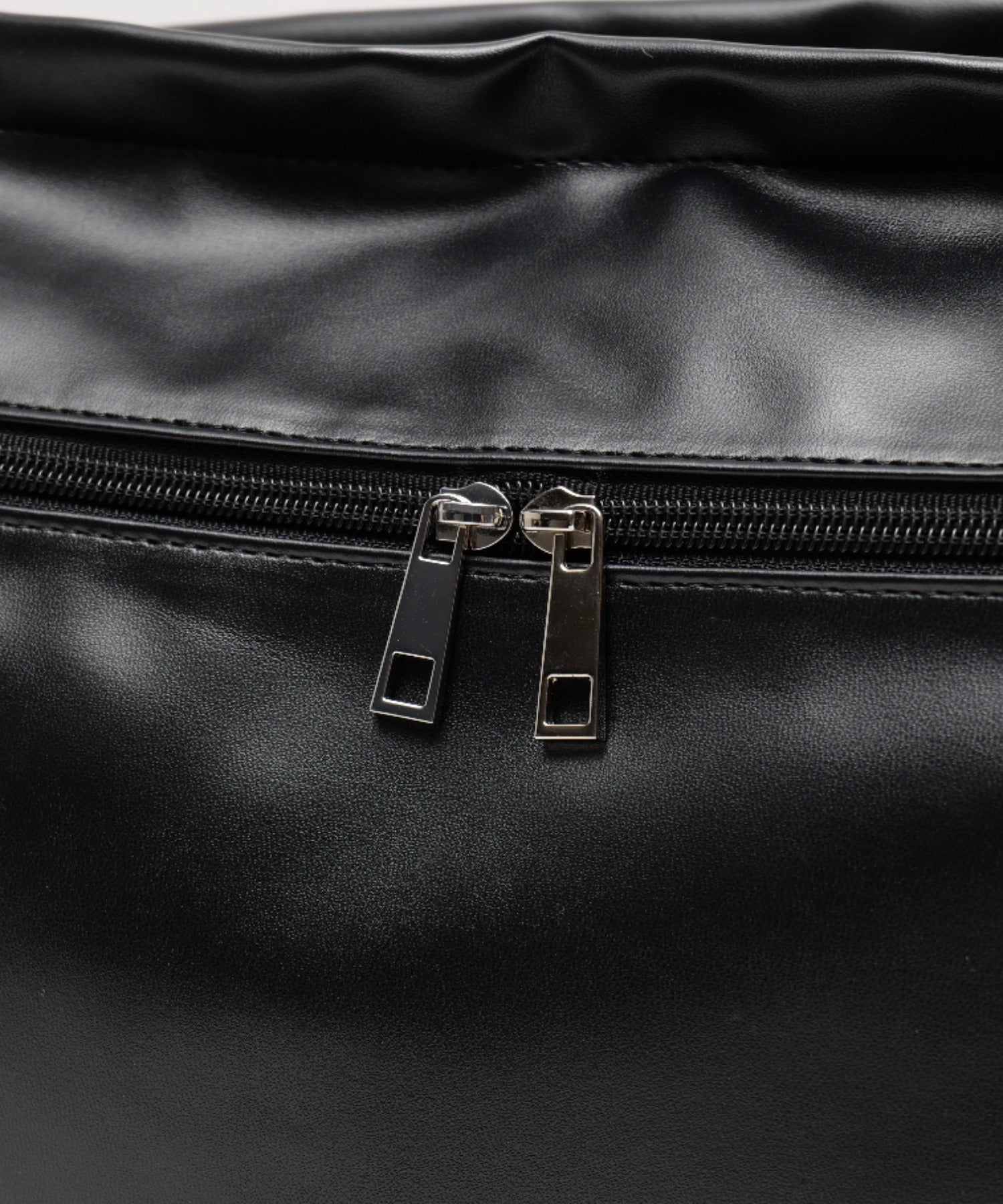 Device DEVICE Zip Design Loose Manmade Leather Shoulder Bag
