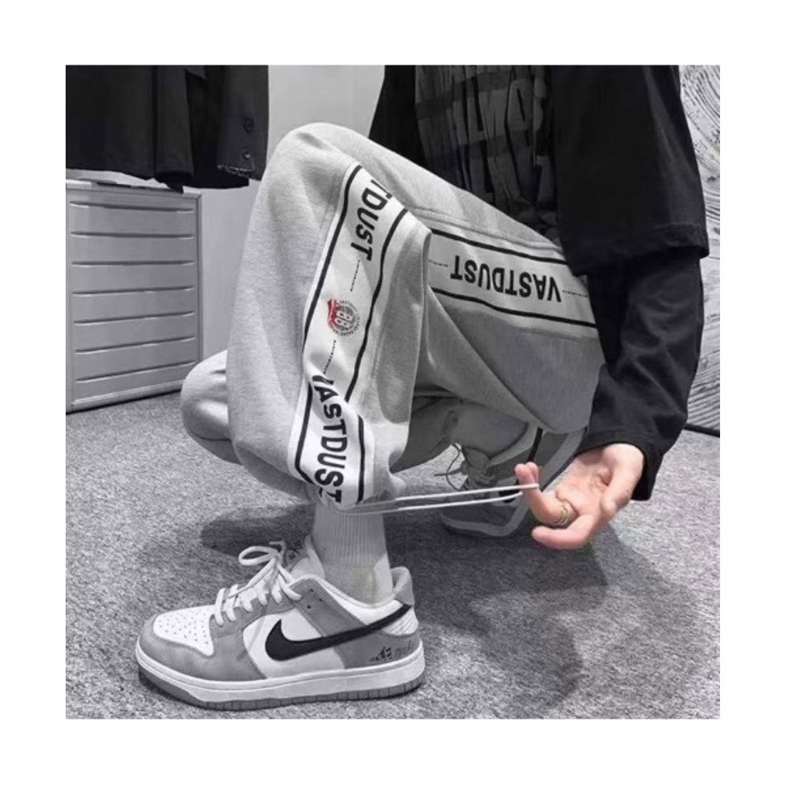 デバイス DEVICE イラストロゴライン スウェットパンツ (グレー) GY