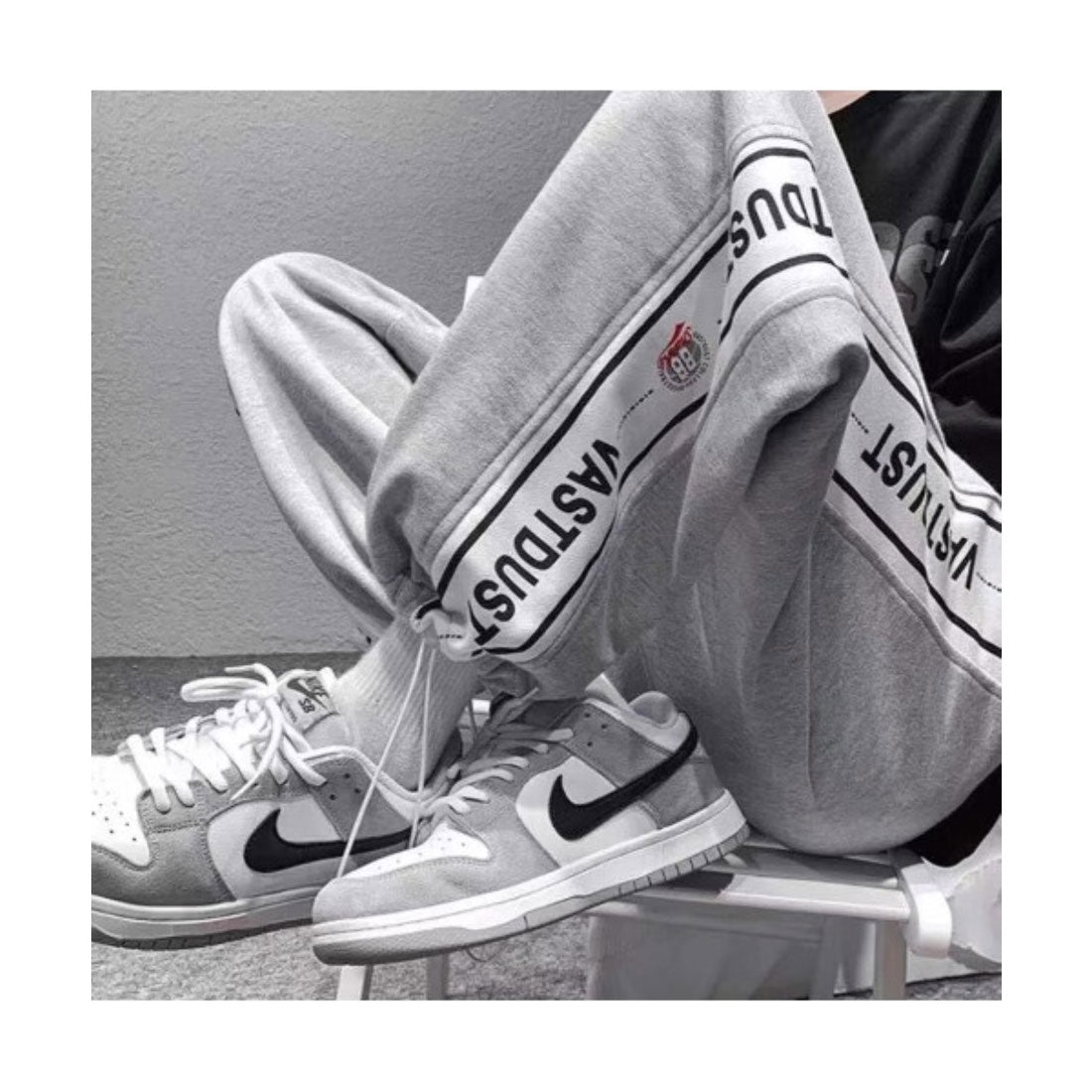 デバイス DEVICE イラストロゴライン スウェットパンツ (グレー) GY