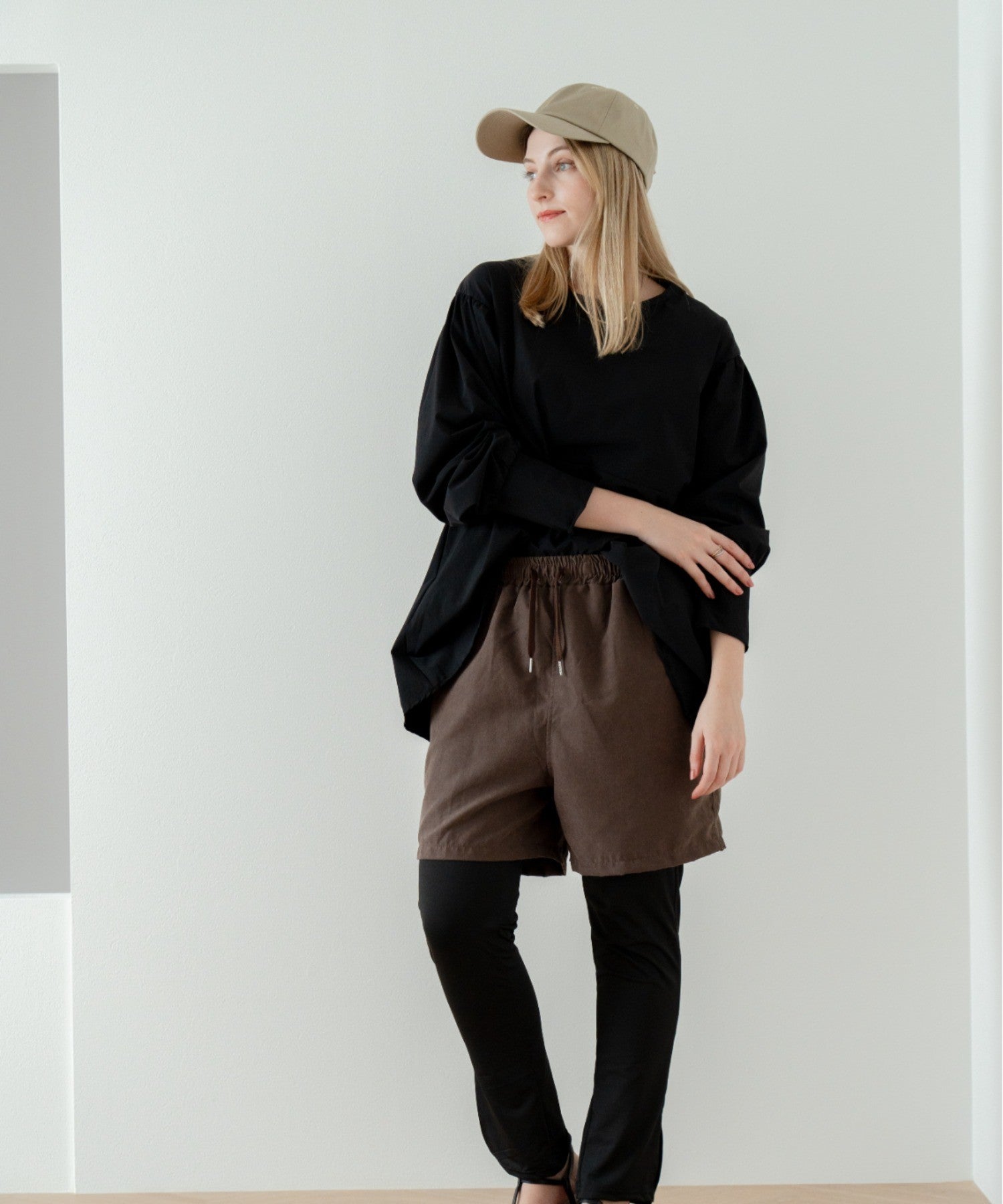 デバイスプラス DEVICE+ ラッシュガードトップス (ブラック) BK