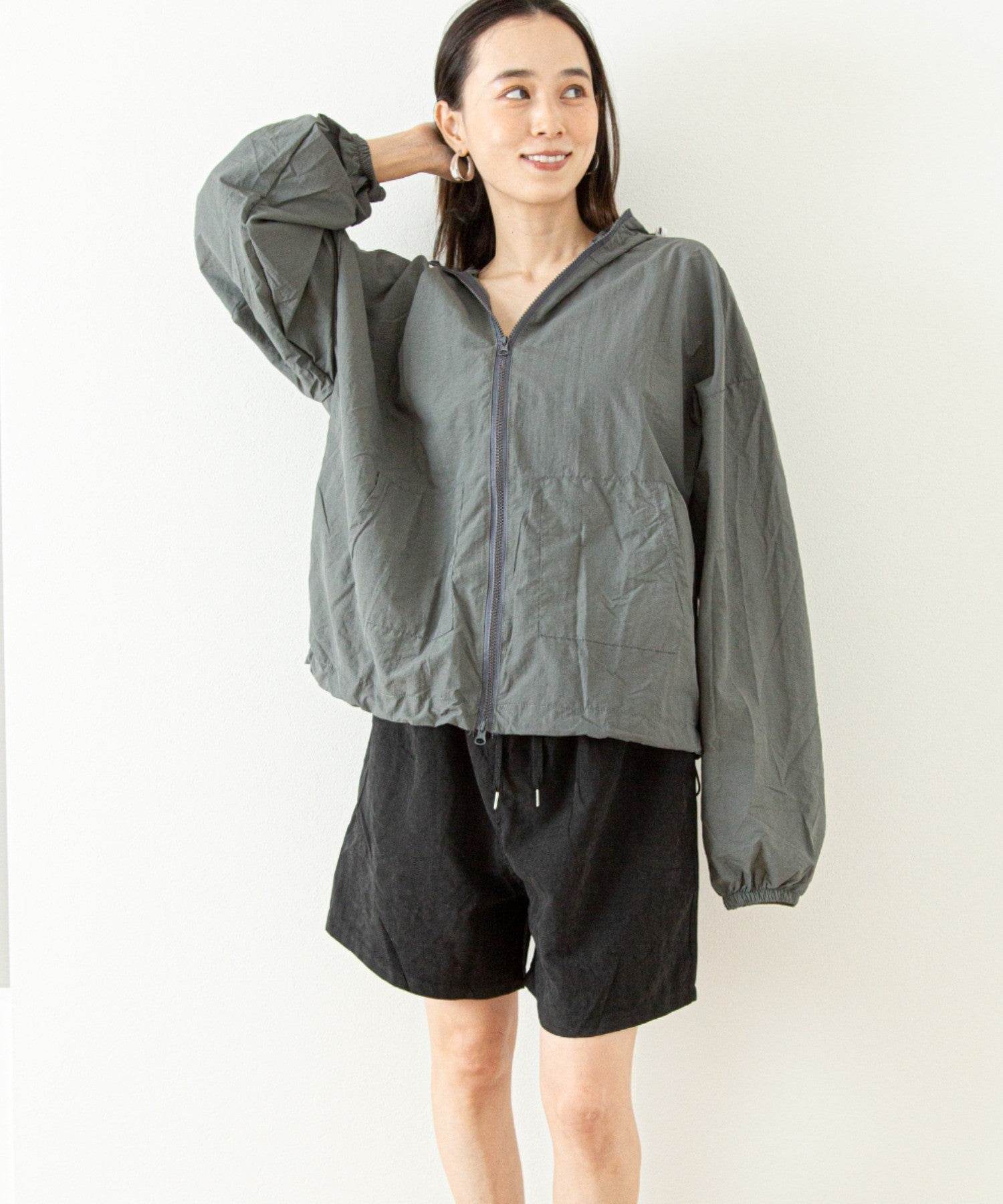 デバイスプラス DEVICE+ ラッシュガード ハーフパンツ,BK