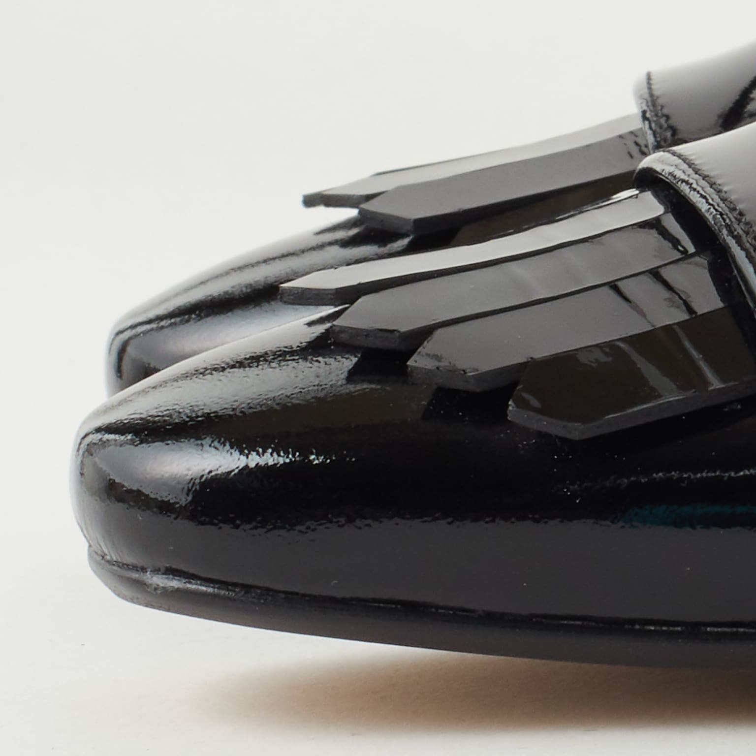 ダイアナ DIANA ヒールアップローファー (黒エナメル) 黒エナメル