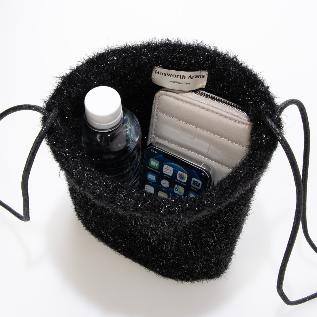 ドゥ アルシーヴ DOUX ARCHIVES 【Bosworth Arans】Gritter feather purse (BLK) BLK