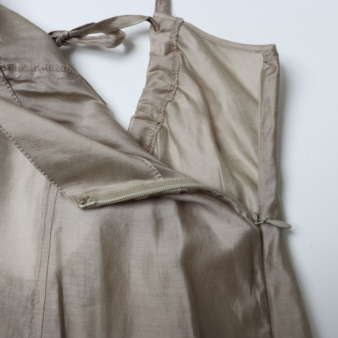 ドゥ アルシーヴ DOUX ARCHIVES シアーロングキャミワンピース (OLV) OLV