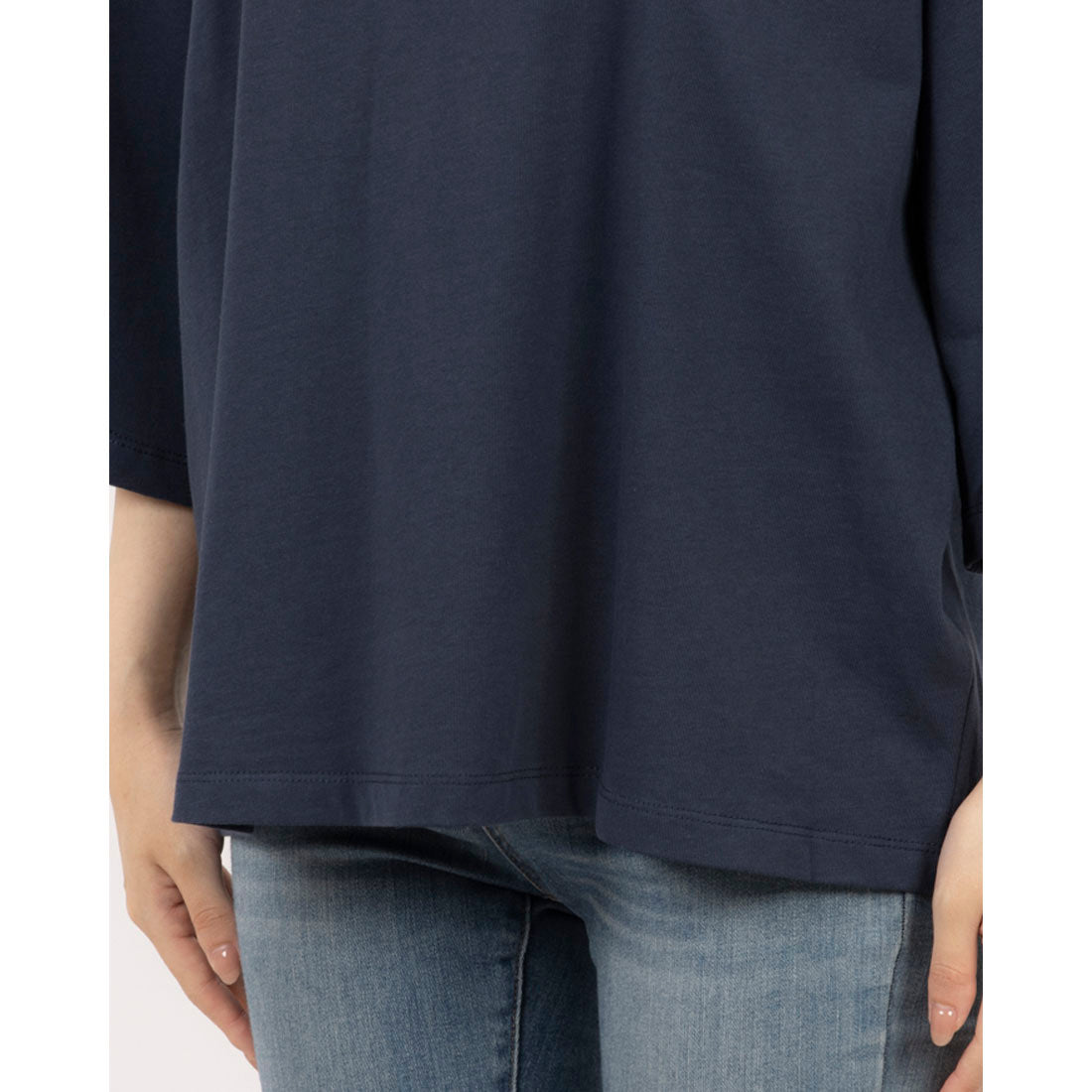 ドゥ アルシーヴ DOUX ARCHIVES AMSTERDAMロゴプリントT (NVY) NVY