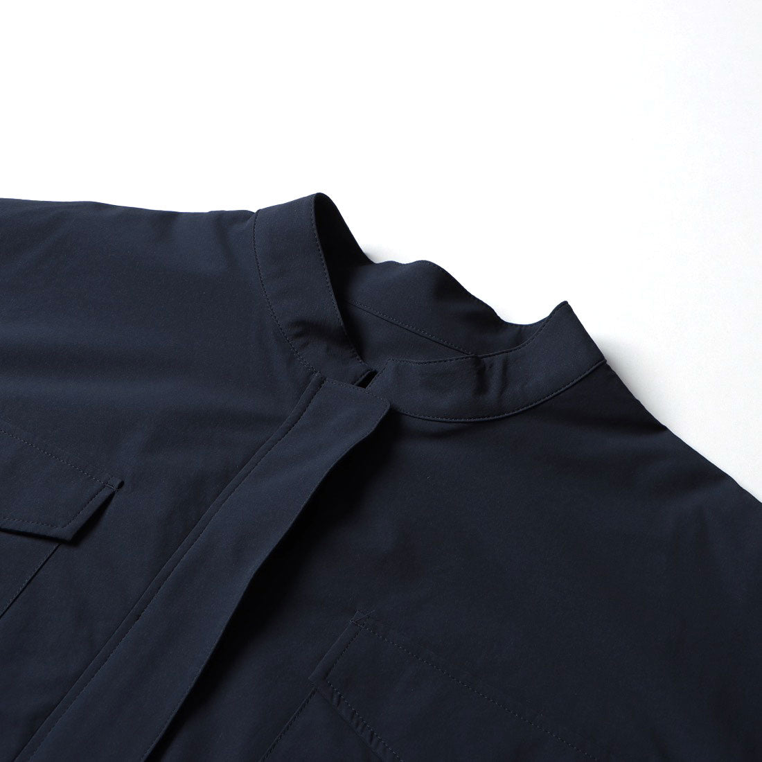 ドゥ アルシーヴ DOUX ARCHIVES ナイロンテックブルゾン (NVY) NVY