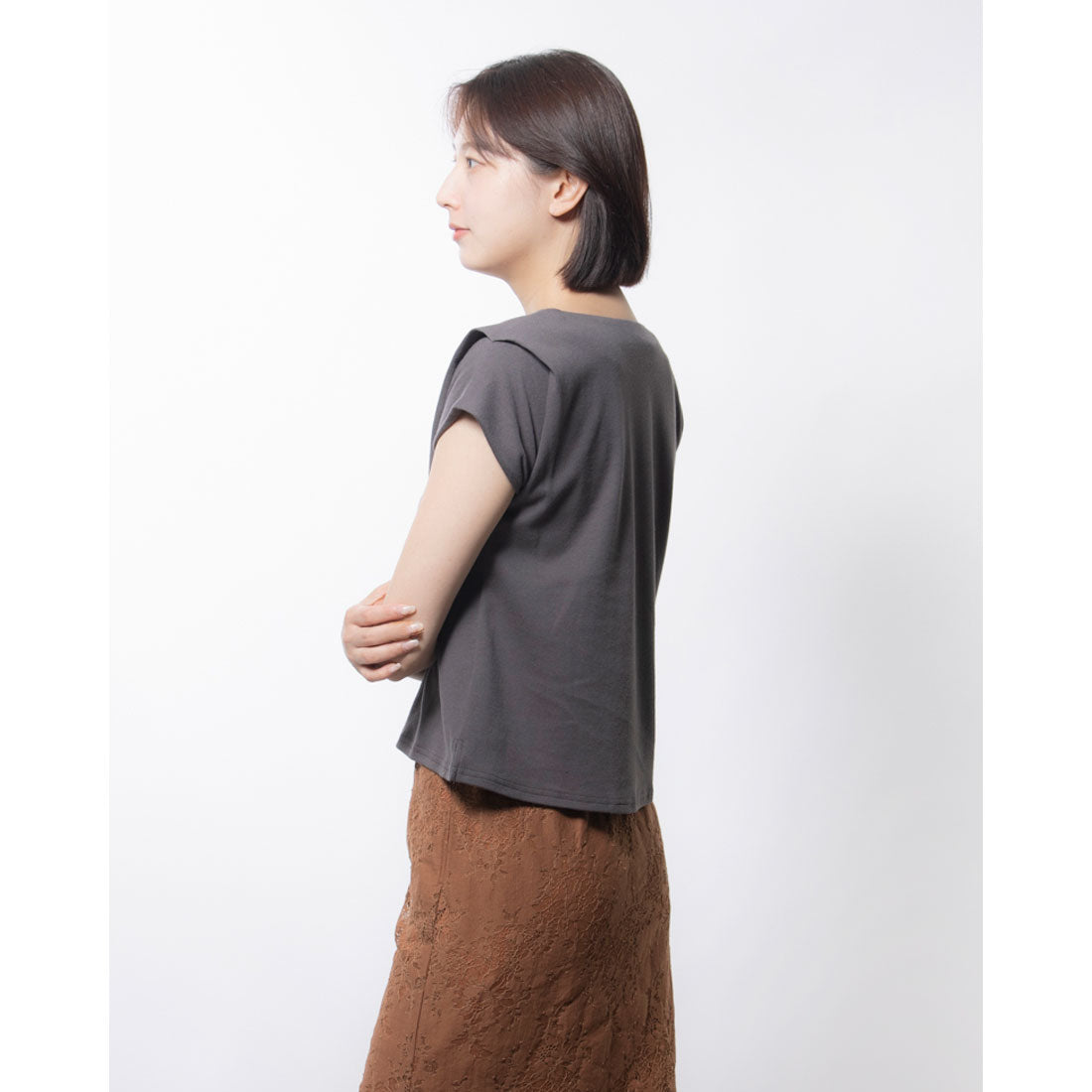 ドゥ アルシーヴ DOUX ARCHIVES ノースリーブTシャツ チャコール