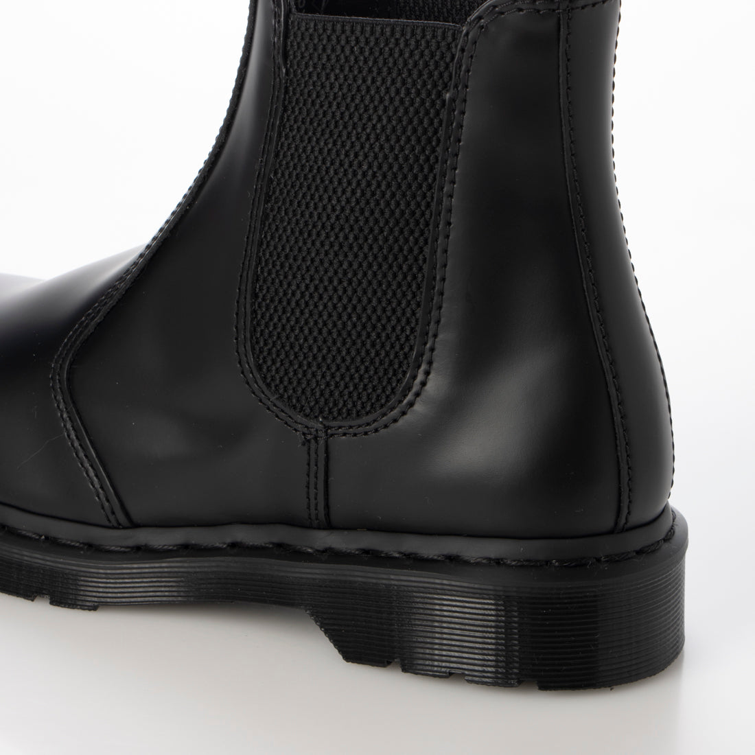 Dr. Martens MONO Chelsea boots, side gore boots 2976