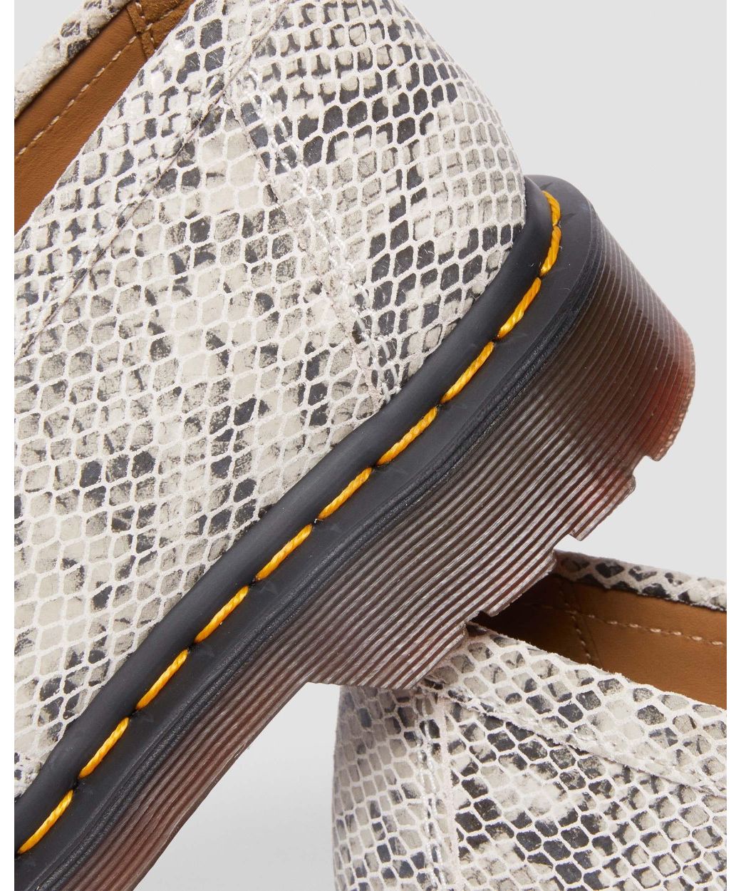 ドクターマーチン Dr.Martens レディース ローファー ADRIAN SNAFFLE 30616296