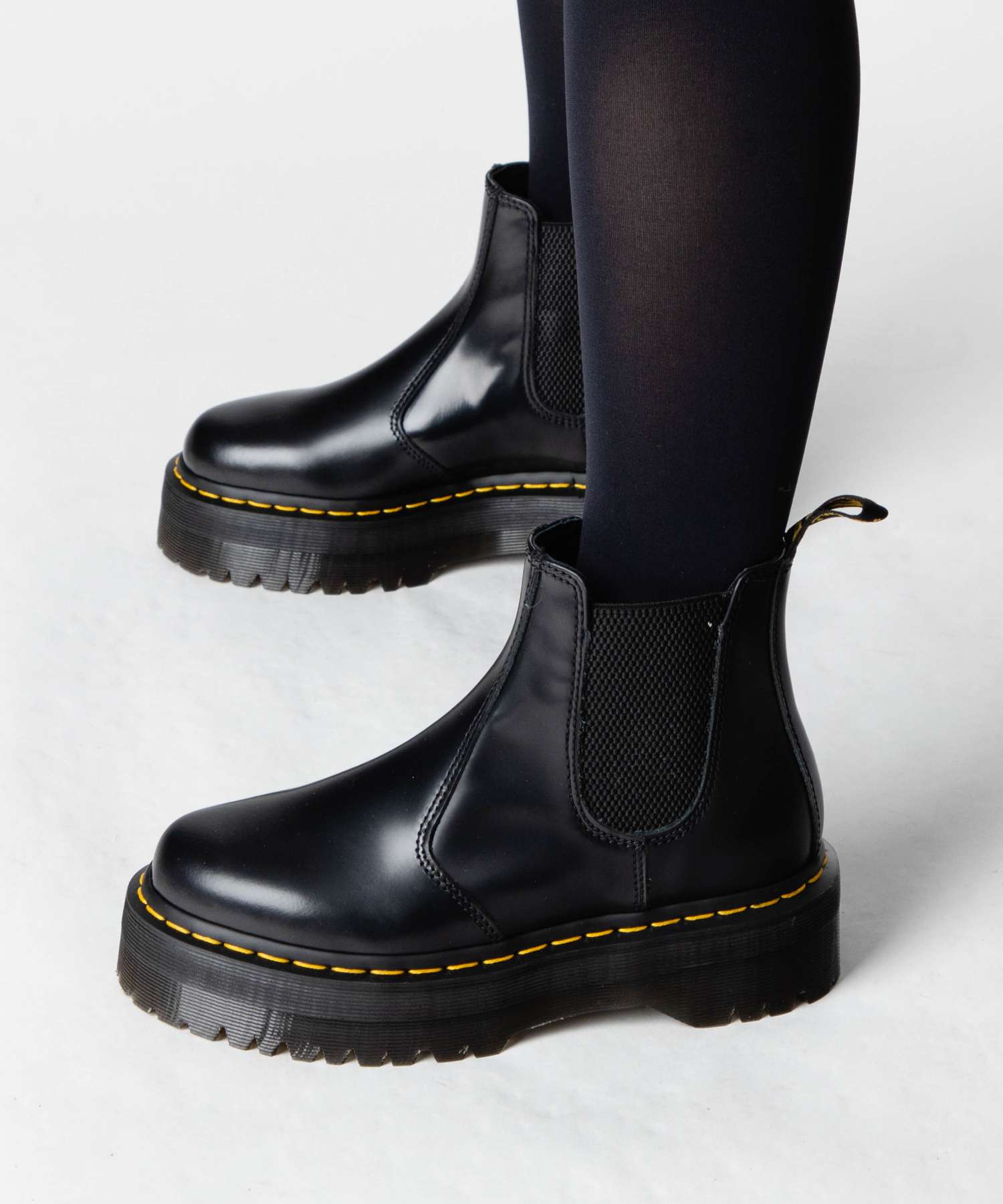 ドクターマーチン Dr.Martens 2976 QUAD チェルシーブーツ 24687001 ブーツ レディース シューズ サイドゴア クアッド CHELSEA BOOT 25.0~25.5cm