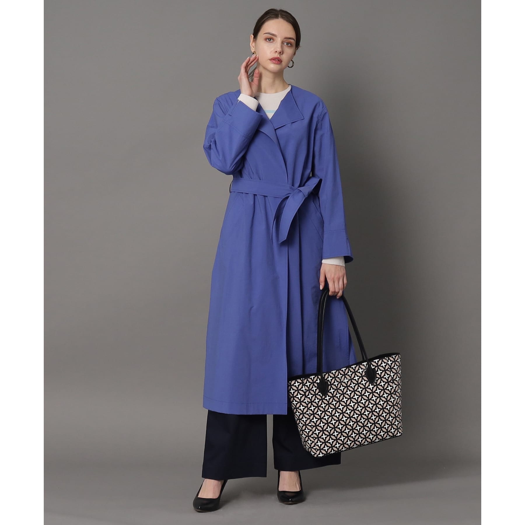 ドレステリア DRESSTERIOR オーバーラップサークル リサイクルレザートート (ナチュラル(150)) ナチュラル(150)