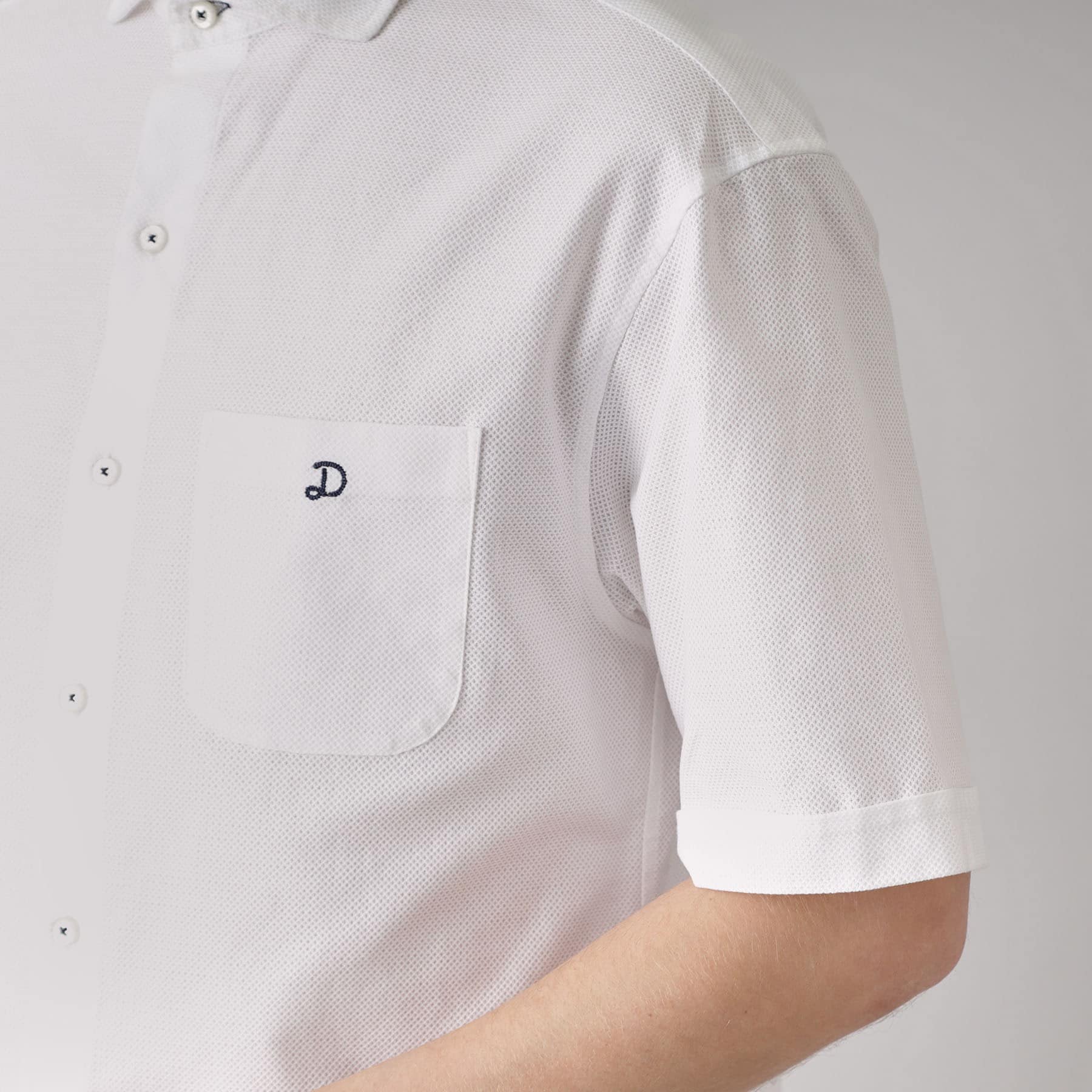 ドレステリア DRESSTERIOR メッシュエアー ハーフスリーブシャツ (ホワイト(001)) ホワイト(001)