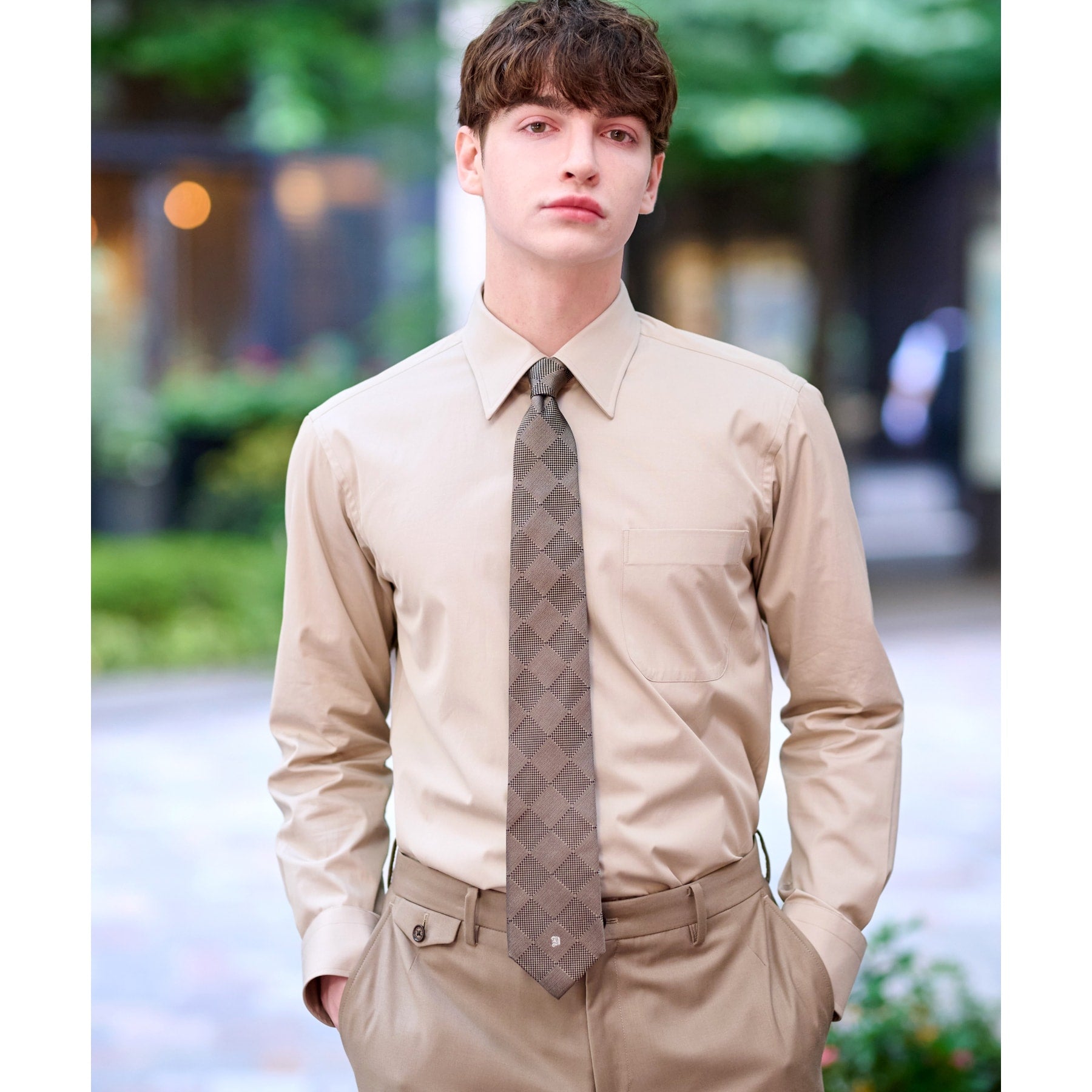 ドレステリア DRESSTERIOR レギュラカラードレスシャツ (ライトベージュ(051)) ライトベージュ(051)