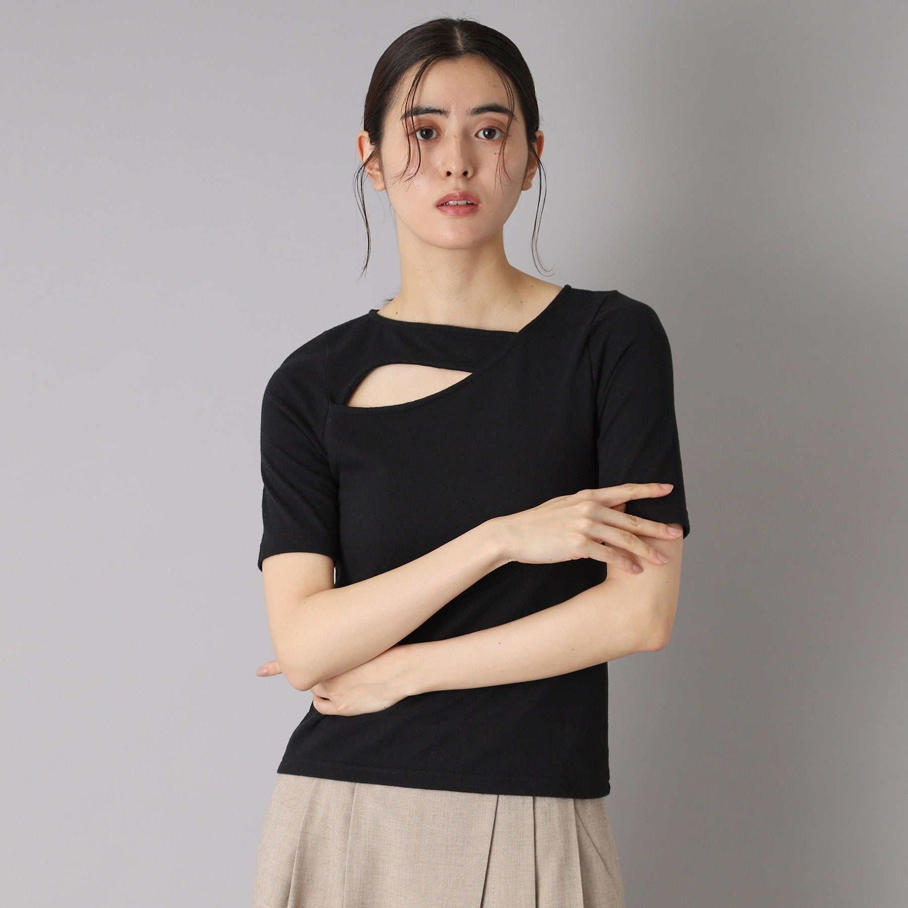 ドレステリア DRESSTERIOR muller of yoshiokubo(ミュラーオブヨシオクボ)SANDY HALF SLEEVE TOP (ブラック(019)) ブラック(019)