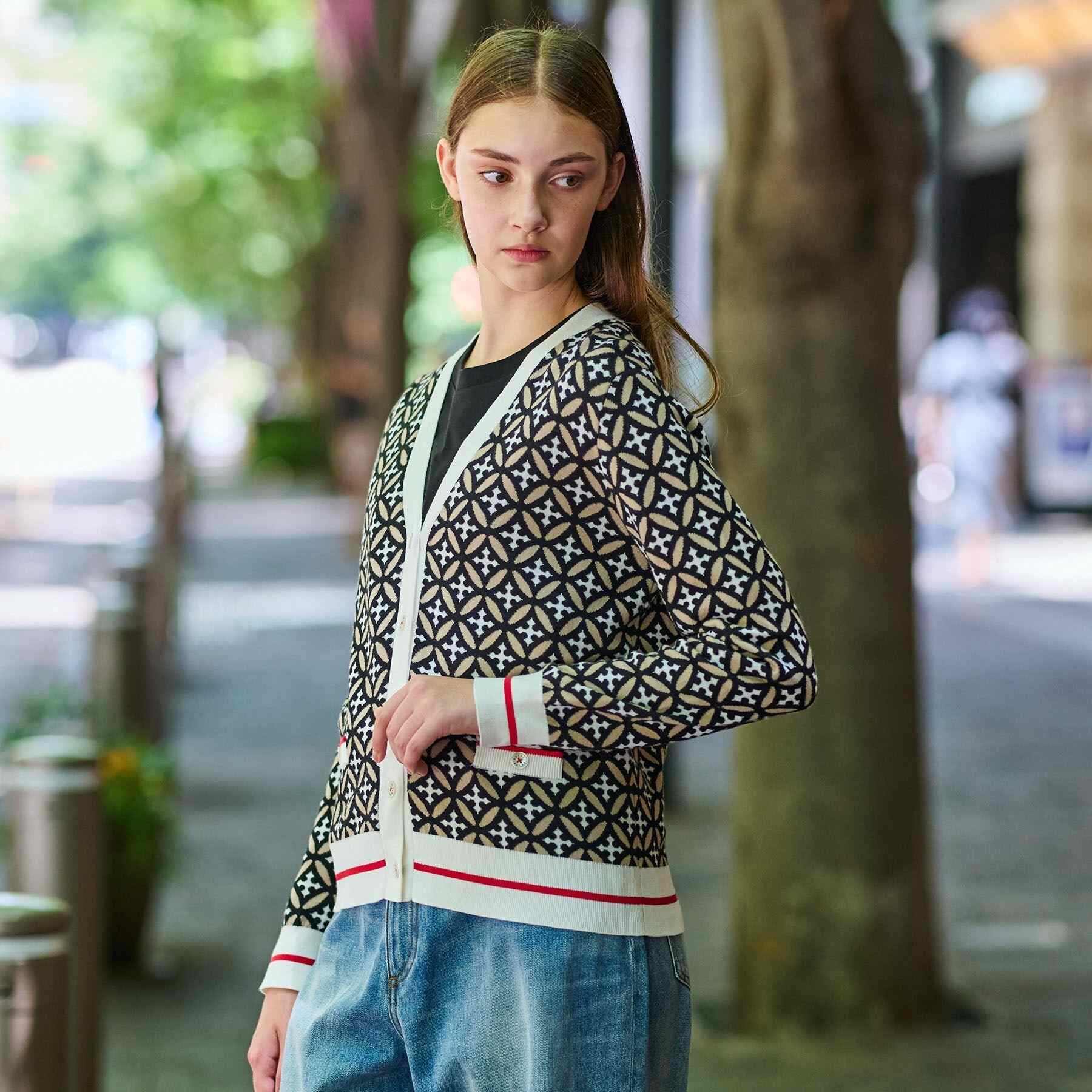 ドレステリア DRESSTERIOR オーバーラップサークルVネックカーディガン (ベージュ(152)) ベージュ(152)