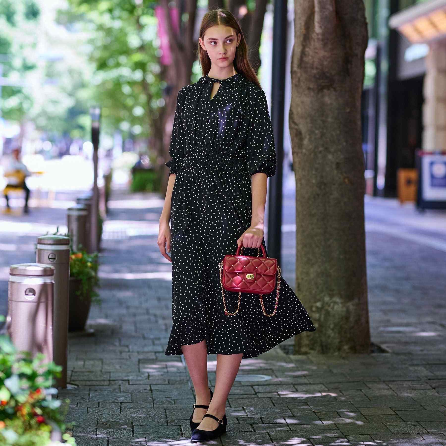 ドレステリア DRESSTERIOR ウエストシャーリングドットワンピース (ブラック(119)) ブラック(119)