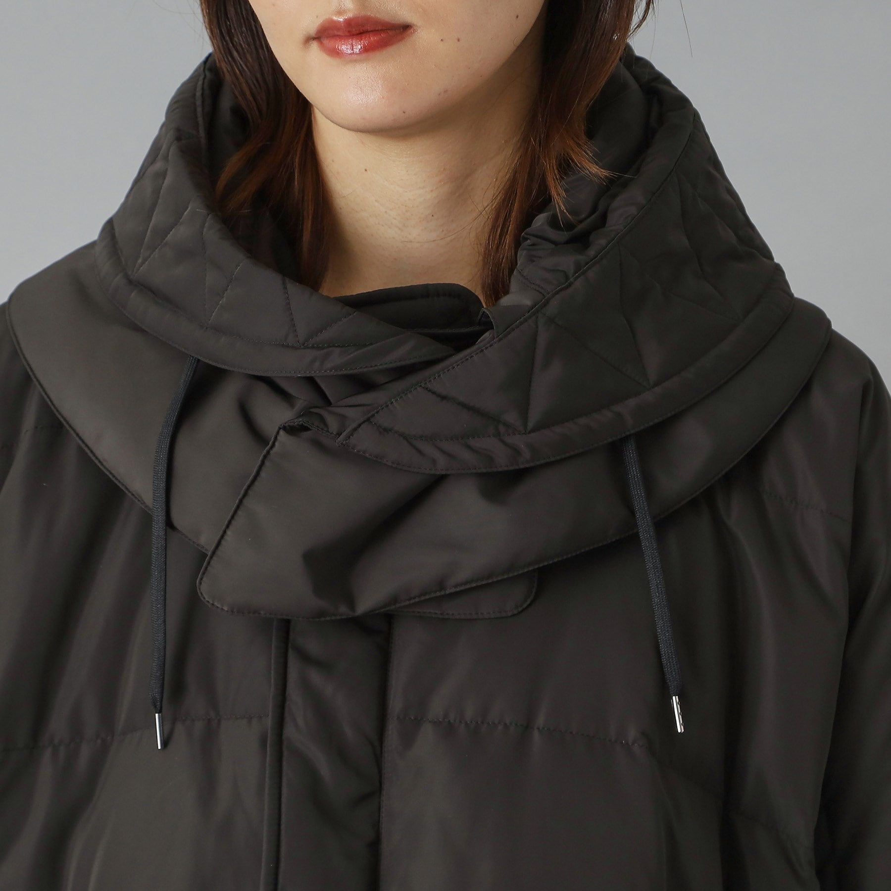 ドレステリア DRESSTERIOR VACHEMENT(ヴァシュモン) ハイカウントタフタ ダウンジャケット (ブラック(019)) ブラック(019)