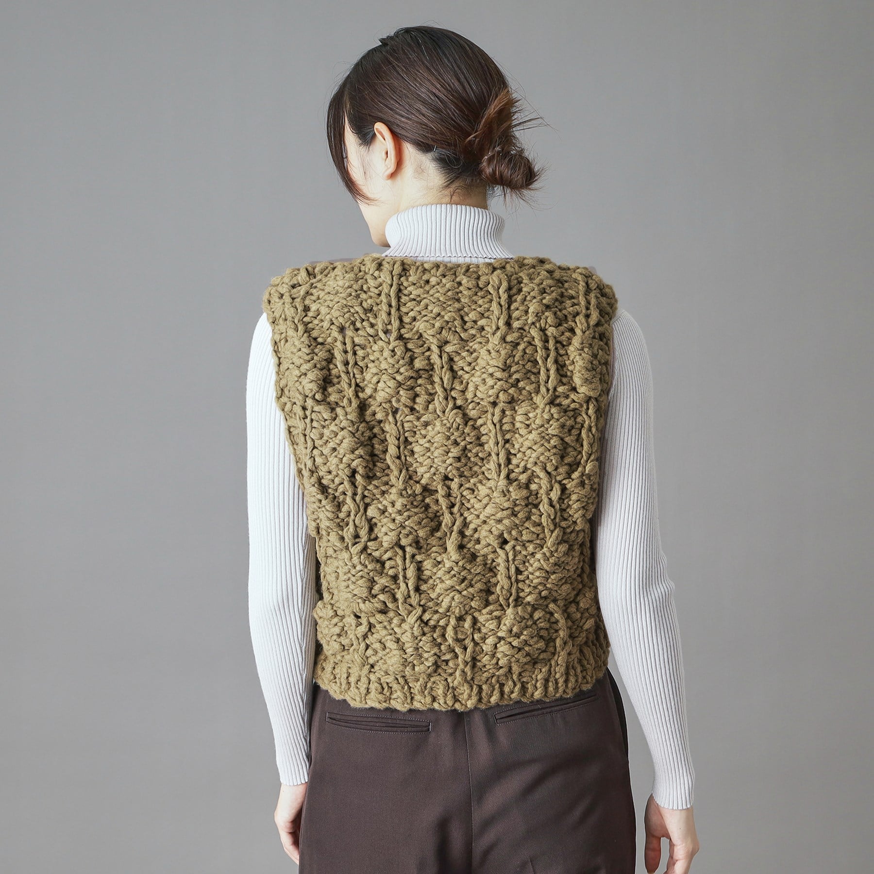 ドレステリア DRESSTERIOR muller of yoshiokubo(ミュラーオブヨシオクボ)BUMPY VEST (グリーン(022)) グリーン(022)