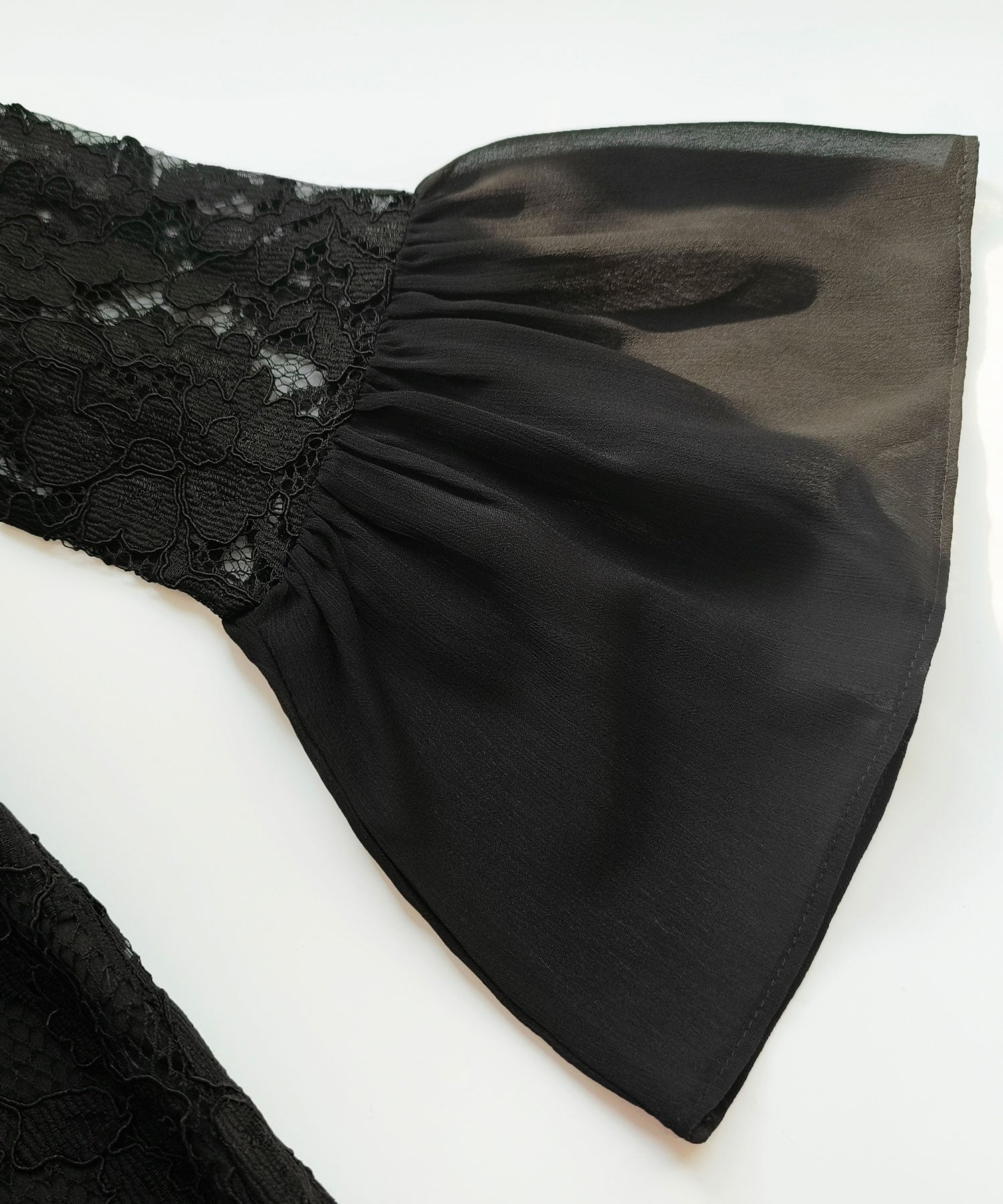 ドレスプラス DRESS+ 総レースが大人上品なドレスワンピース (ネイビー) ネイビー