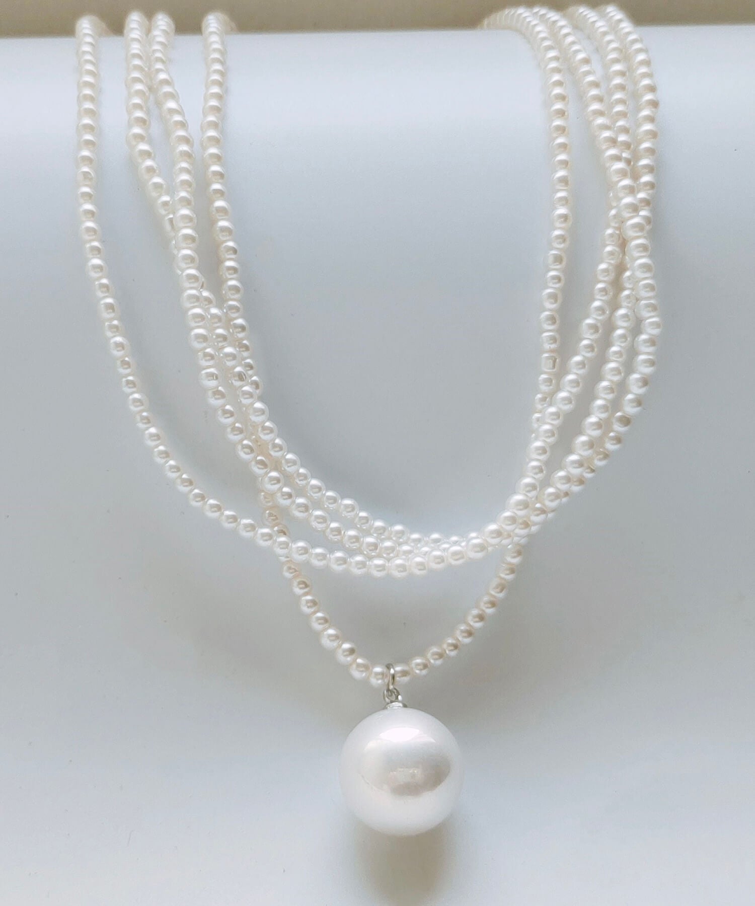 ドレスプラス DRESS+ 一粒パールが映える4連ネックレス (ホワイト) ホワイト