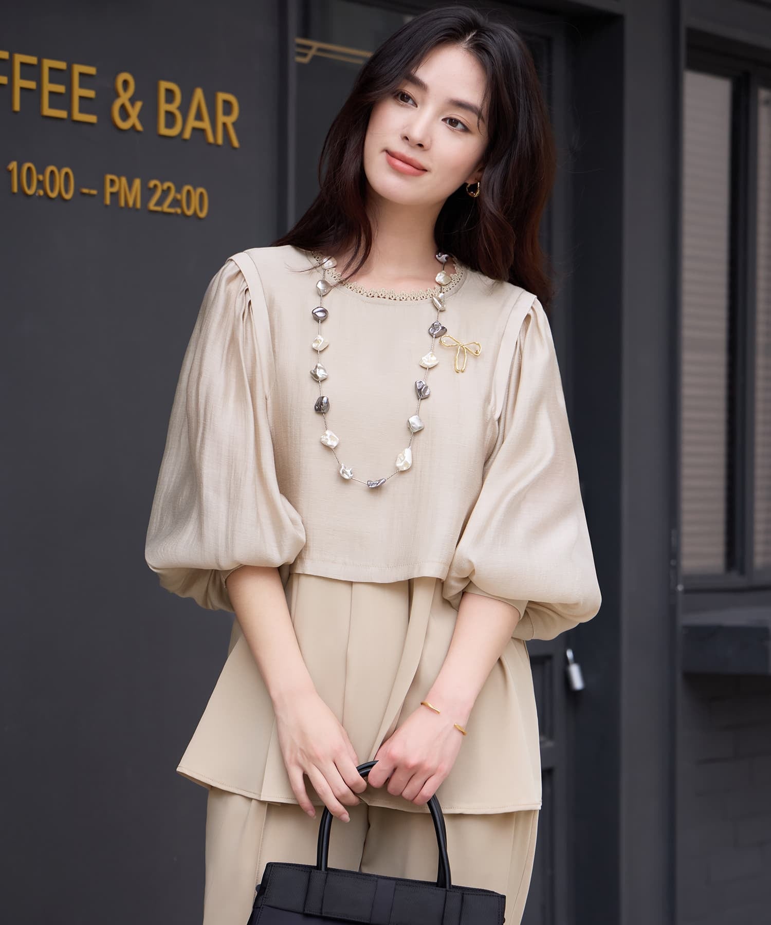 ドレスプラス DRESS+ 着回し自在なペプラムパンツセットアップ (ベージュ) ベージュ