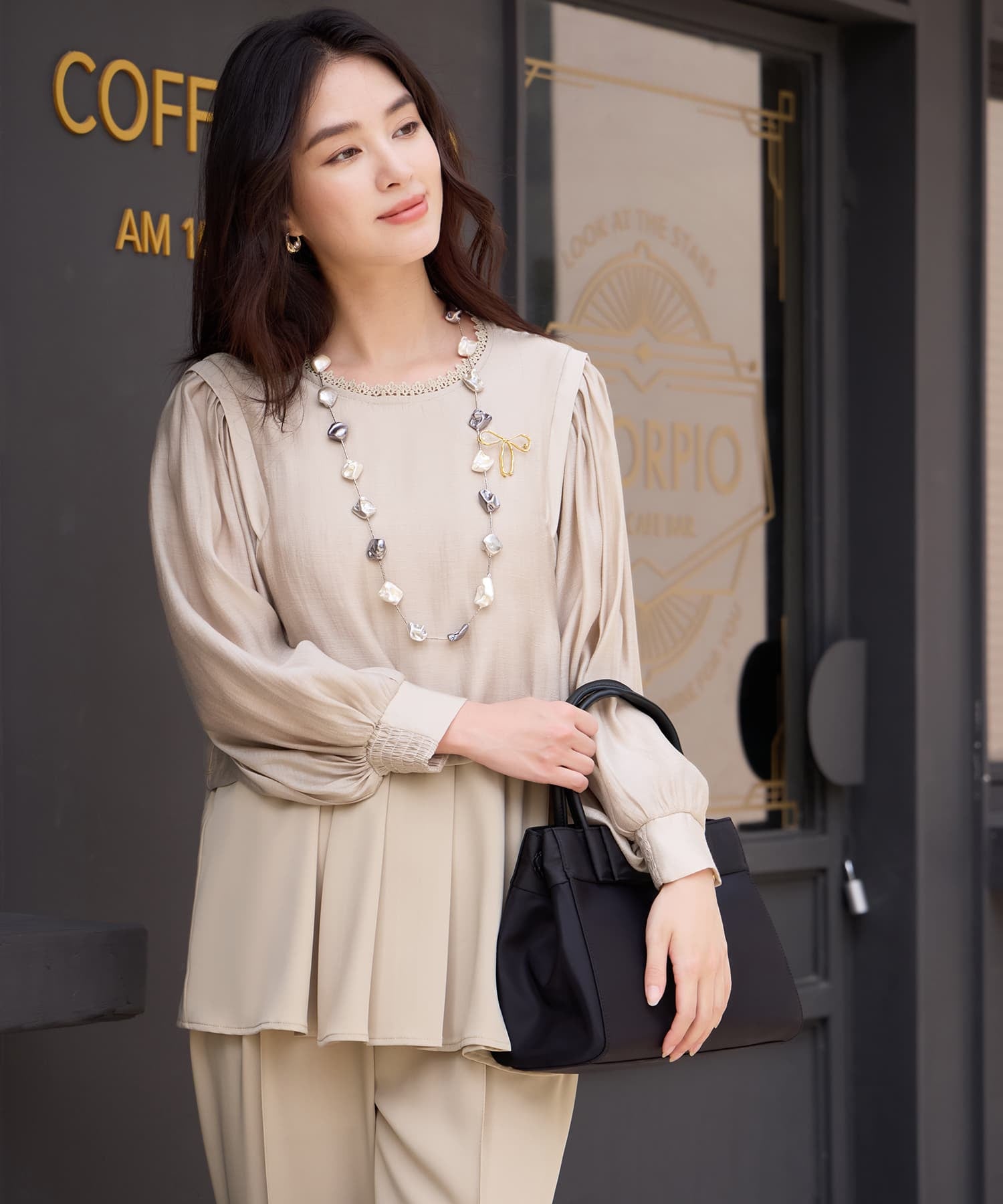 ドレスプラス DRESS+ 着回し自在なペプラムパンツセットアップ (ベージュ) ベージュ