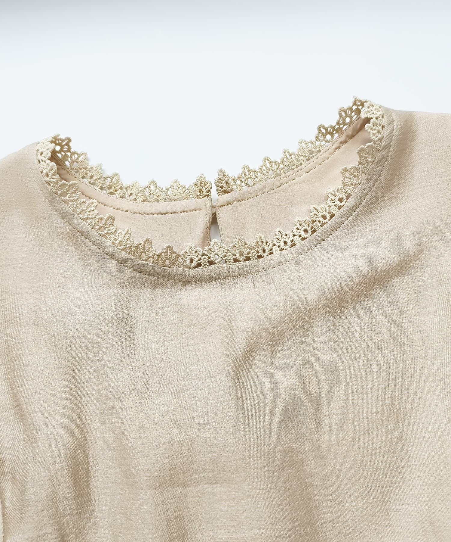 ドレスプラス DRESS+ 着回し自在なペプラムパンツセットアップ (ベージュ) ベージュ