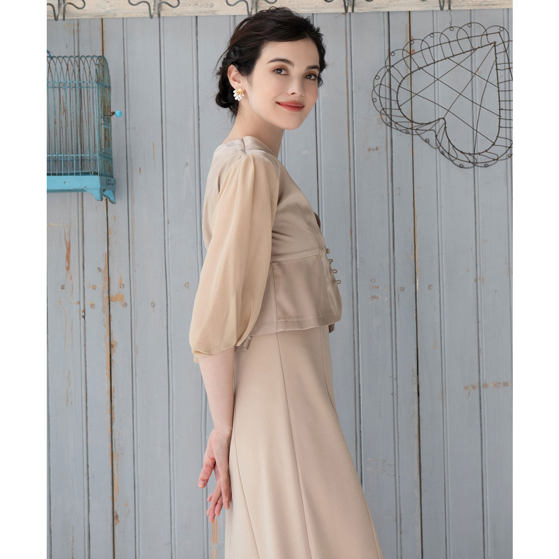 ドレスプラス DRESS+ レディース ジャケット Vネック ノーカラー ショート シアー素材