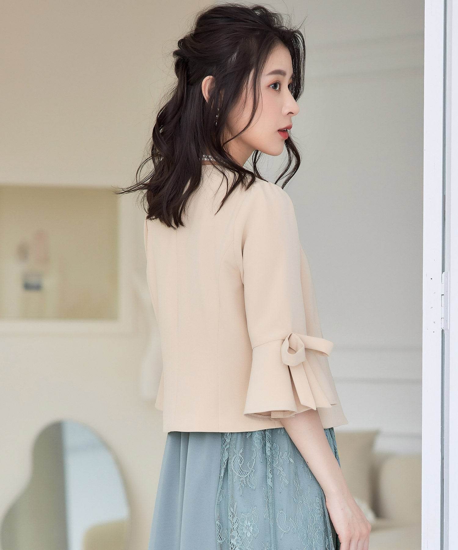 連衣裙加上連衣裙+ Bolero短外套Noiker Flare Sleeve