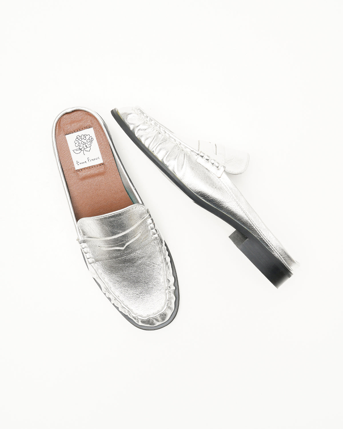 エマ フランシス Emma Francis メタリック ローファーミュール (シルバー マイラー) シルバー マイラー