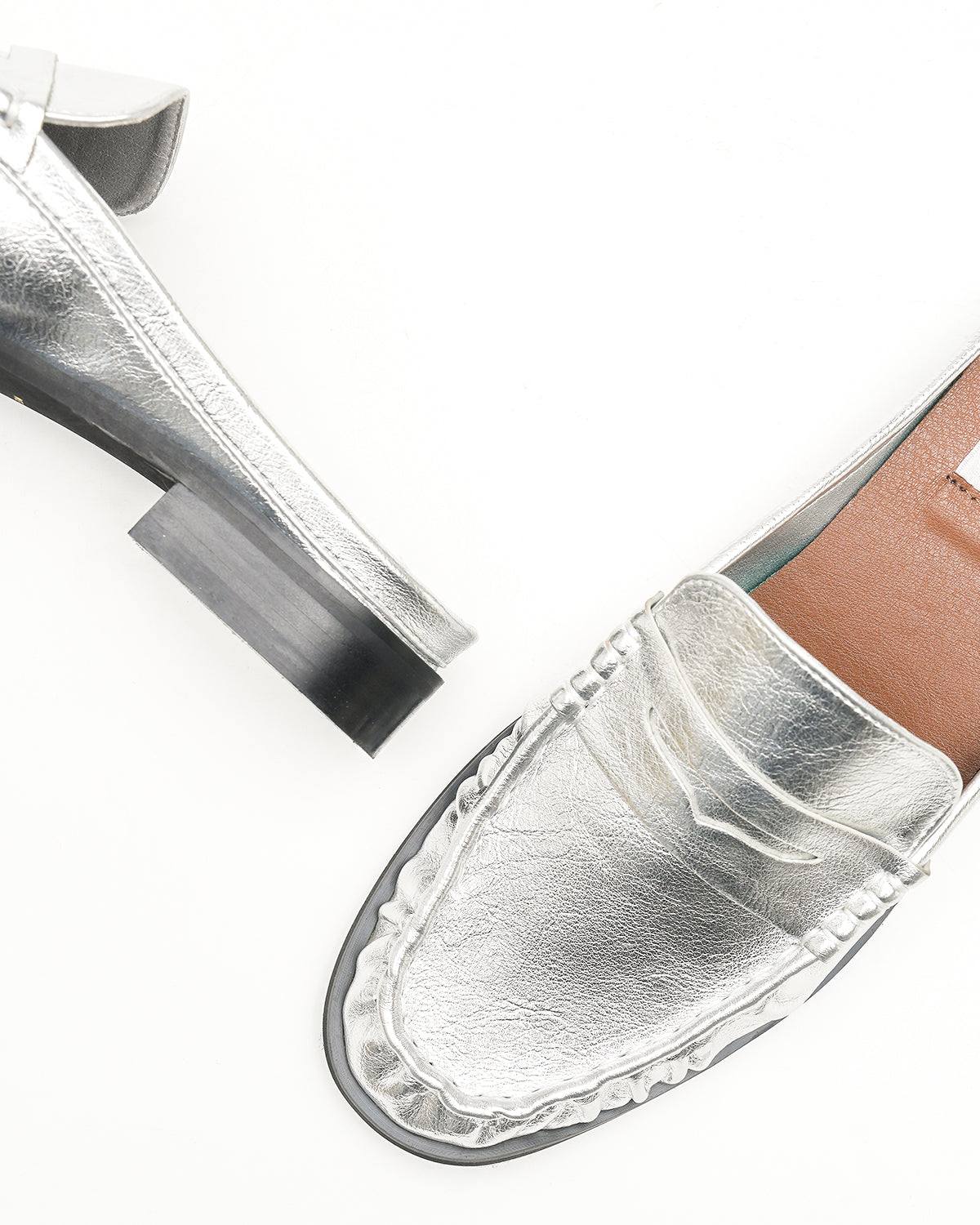 エマ フランシス Emma Francis メタリック ローファーミュール (シルバー マイラー) シルバー マイラー