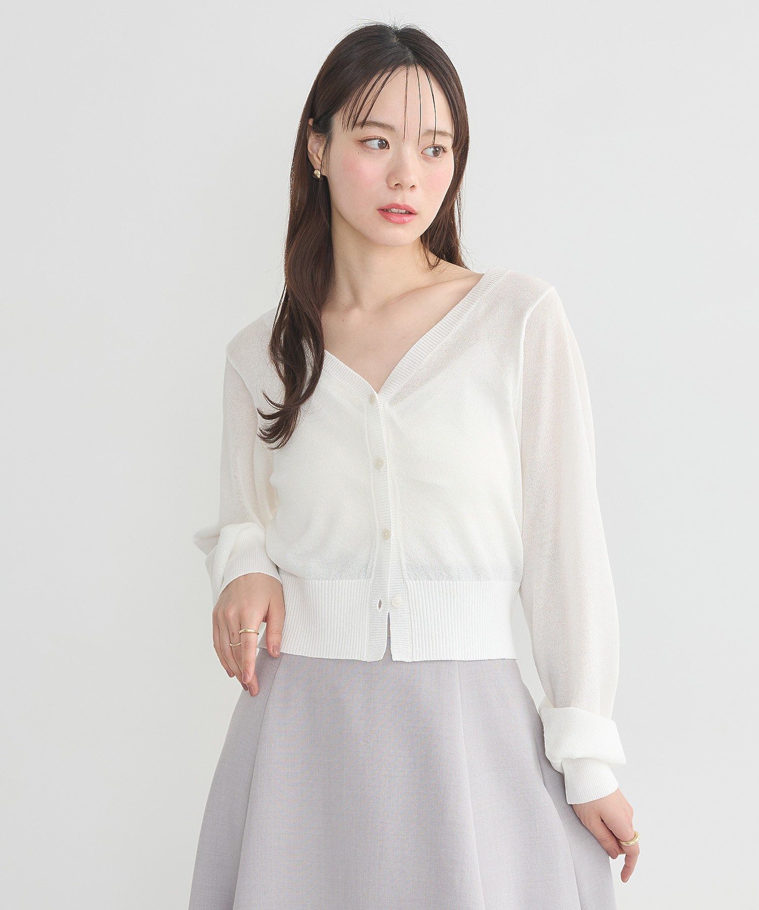 アースミュージックアンドエコロジー earth music&ecology シアーラメVネックカーディガン (ブラック) ブラック