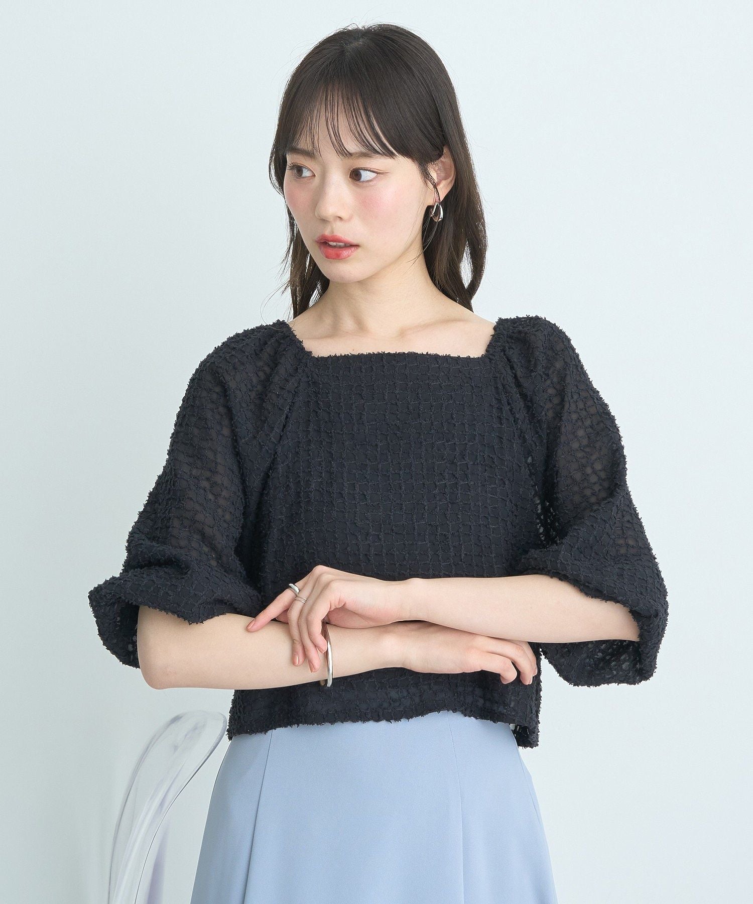 アースミュージックアンドエコロジー earth music&ecology 前後2wayミニフリンジブラウス (オフホワイト) オフホワイト