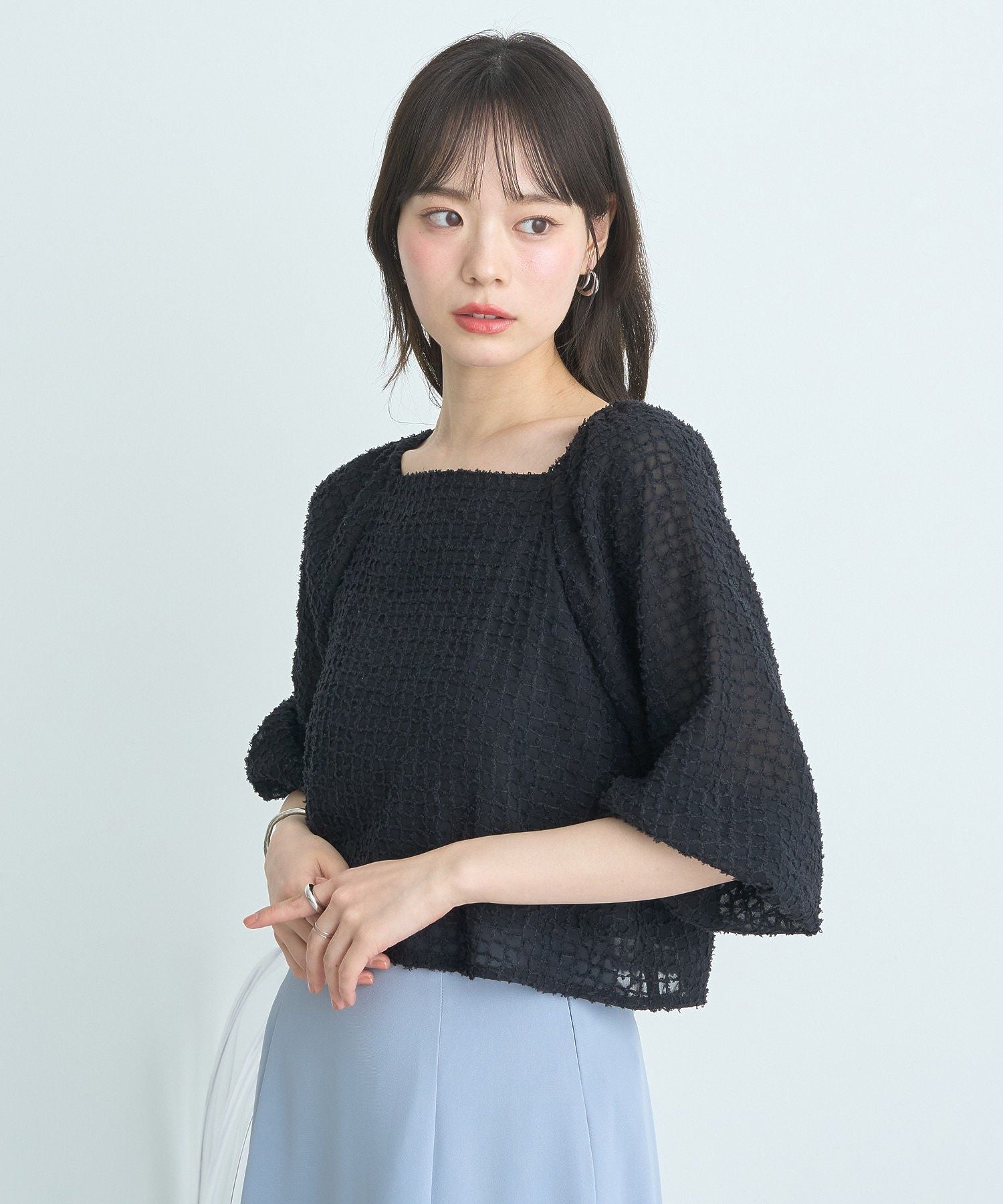 アースミュージックアンドエコロジー earth music&ecology 前後2wayミニフリンジブラウス (オフホワイト) オフホワイト