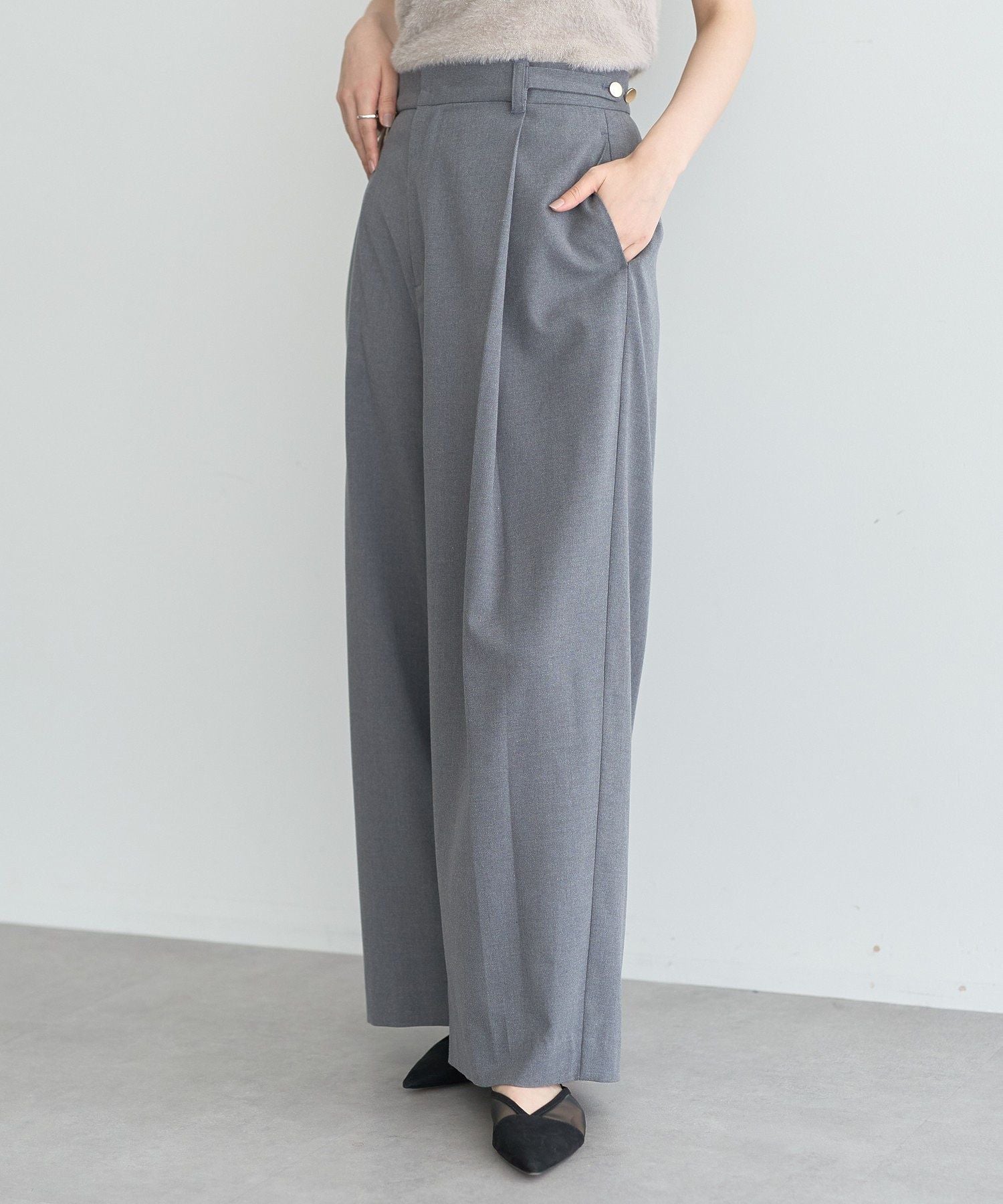 アースミュージックアンドエコロジー earth music&ecology ウエストタブタックパンツ (ブラック) ブラック