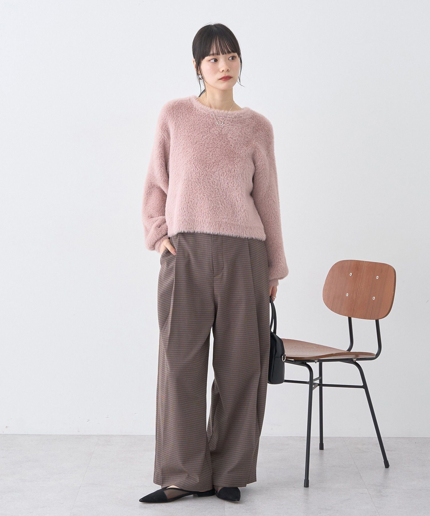 アースミュージックアンドエコロジー earth music&ecology ウエストタブタックパンツ (ブラック) ブラック