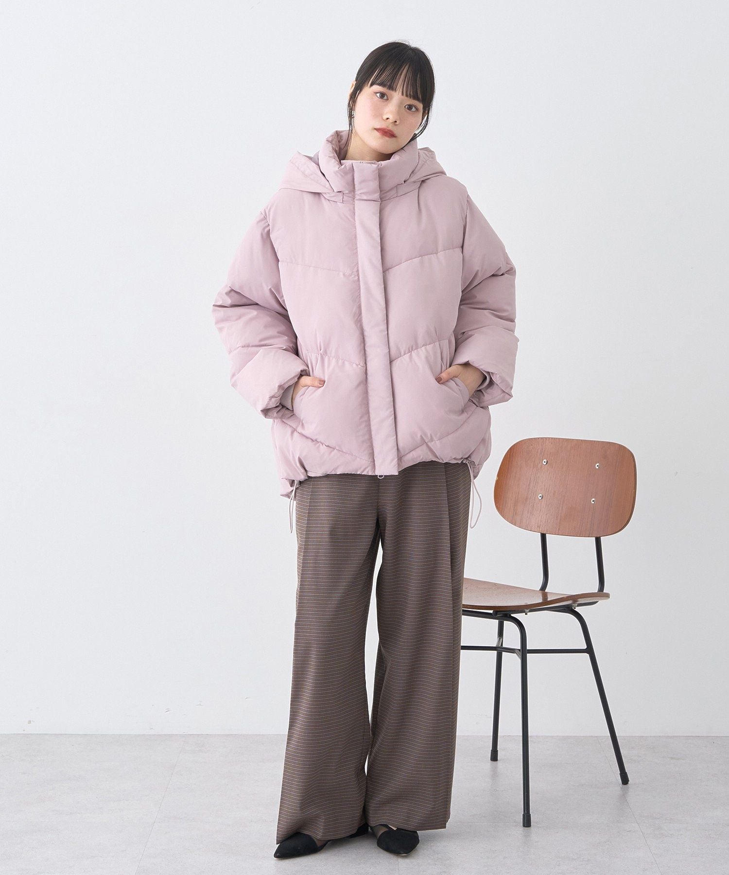 アースミュージックアンドエコロジー earth music&ecology ウエストタブタックパンツ (ブラック) ブラック