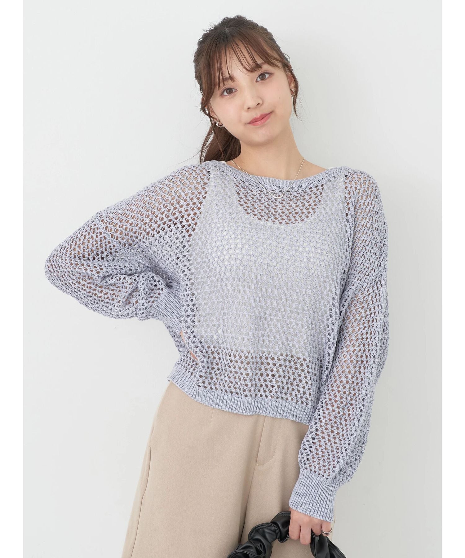 アースミュージックアンドエコロジー earth music&ecology スパンコールショートゆるニット (ブラック) ブラック