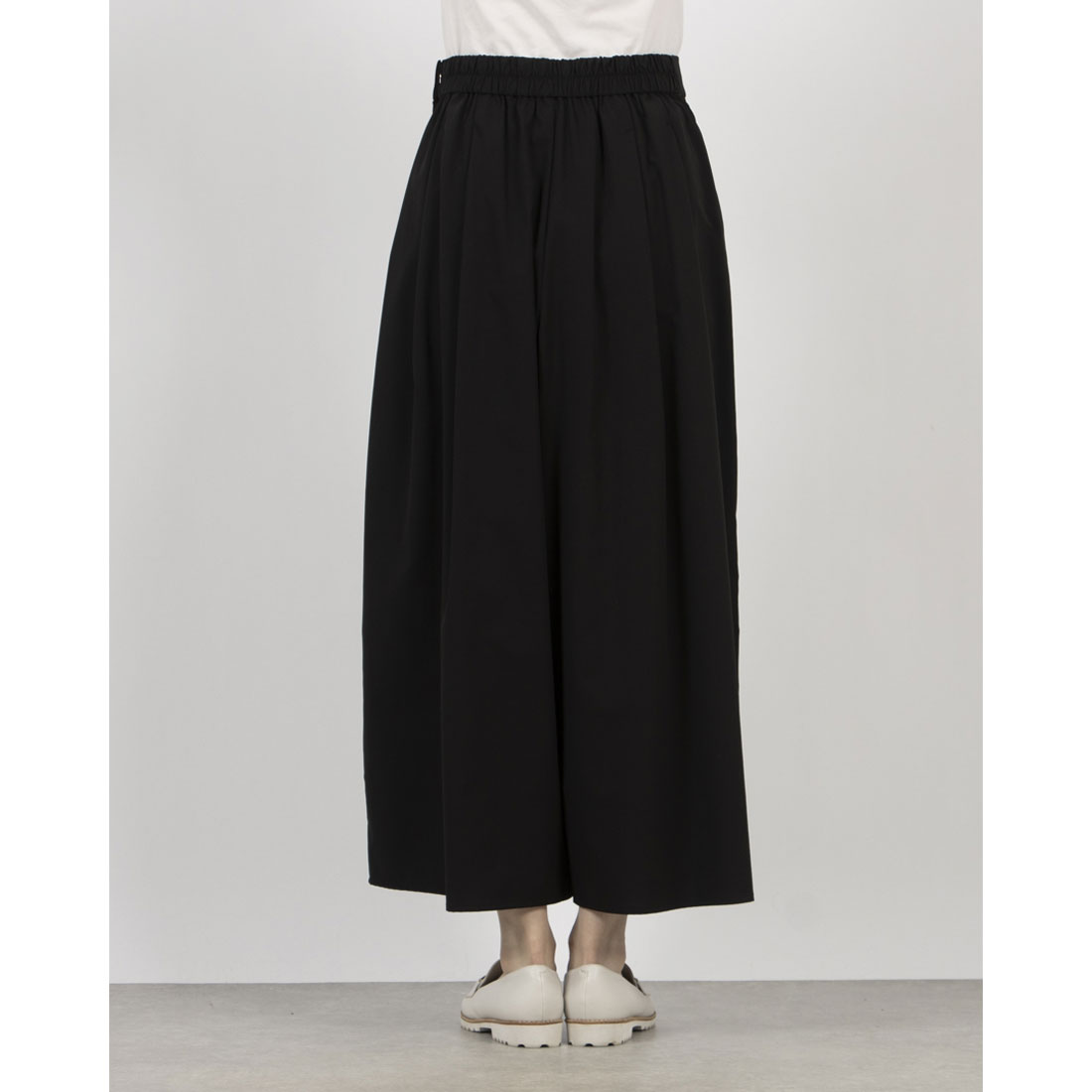 EGLANTINE Box Flare Wide Tuck Pants