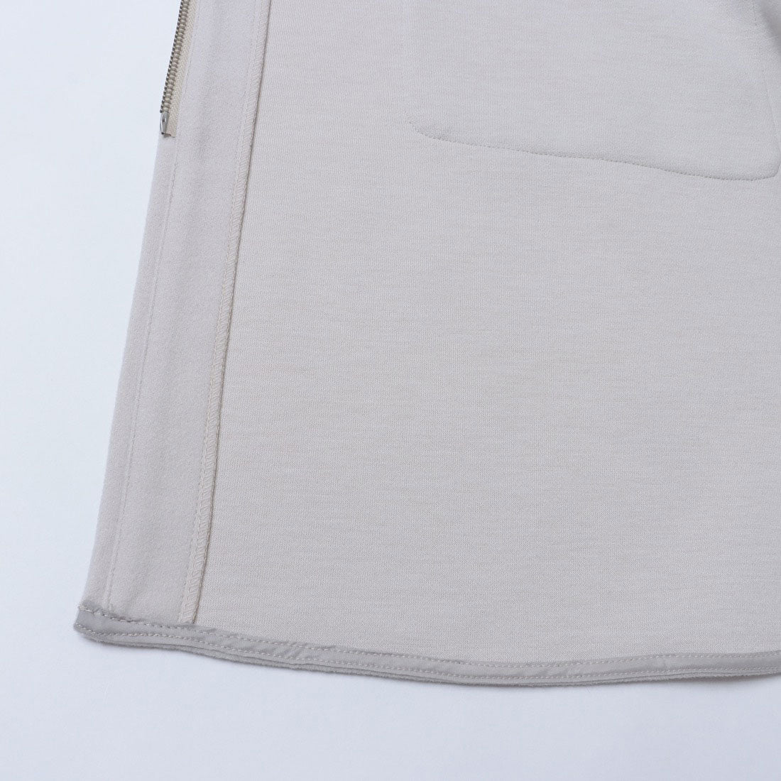 エグランティーヌ EGLANTINE フェイクウールジレ (カーキ) カーキ