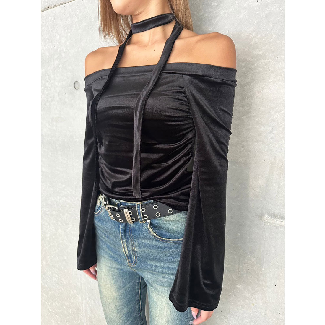 EGOIST EGOIST Off-Shoulder Velour Top with Stole