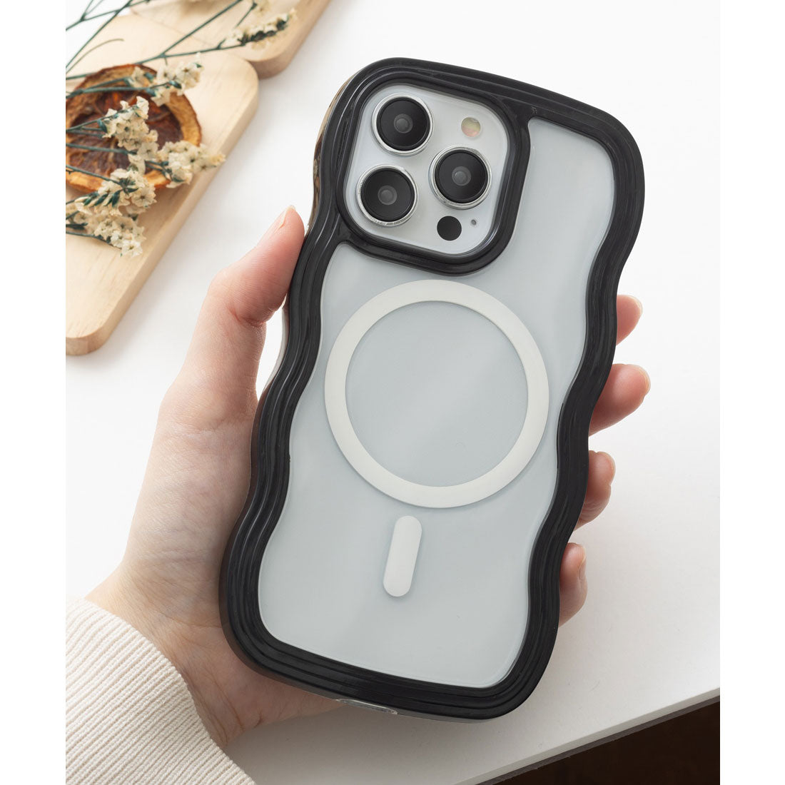 Emonique iPhone case cover wave wavy with MagSafe