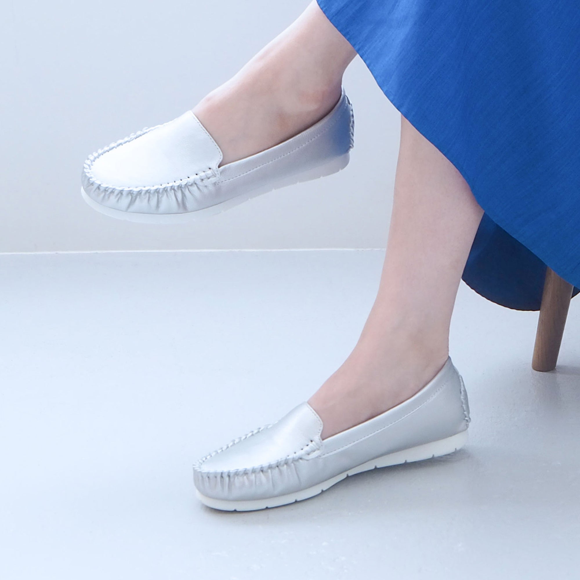 エンチャンテッド enchanted 《prima》プレーンモカシン (シルバー) シルバー