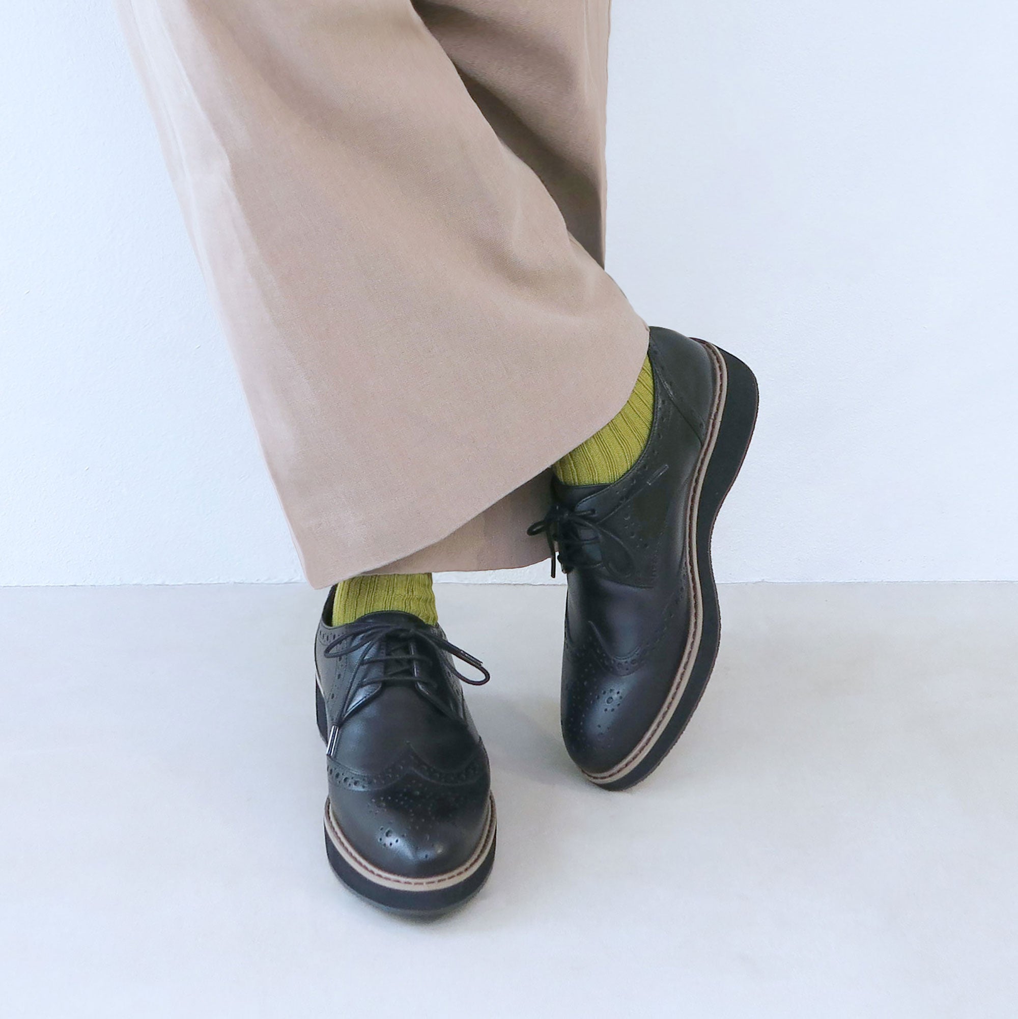 エンチャンテッド enchanted 本革ウイングチップレースアップシューズ (ブラック) ブラック