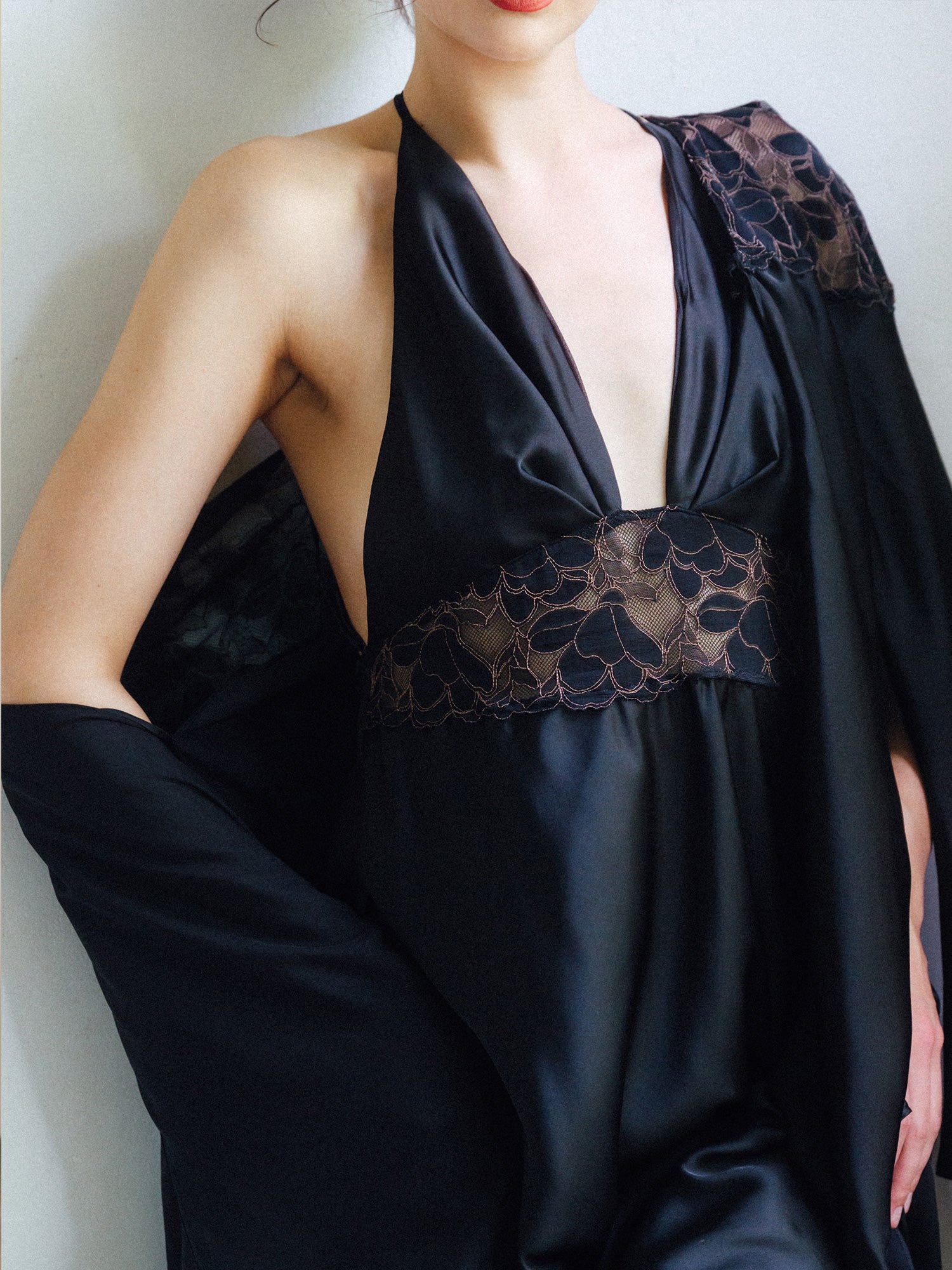 アンブラ ANNEBRA Whispers レースコンビロングドレス (Black) Black