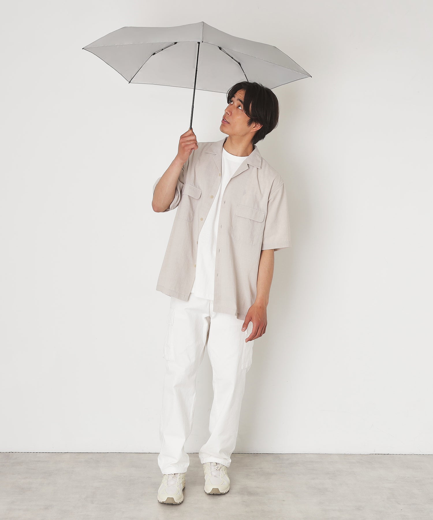 エスタ estaa マジで軽い傘 最軽量折りたたみ傘ーMagical Techー 55cm (ライトグレー) ライトグレー