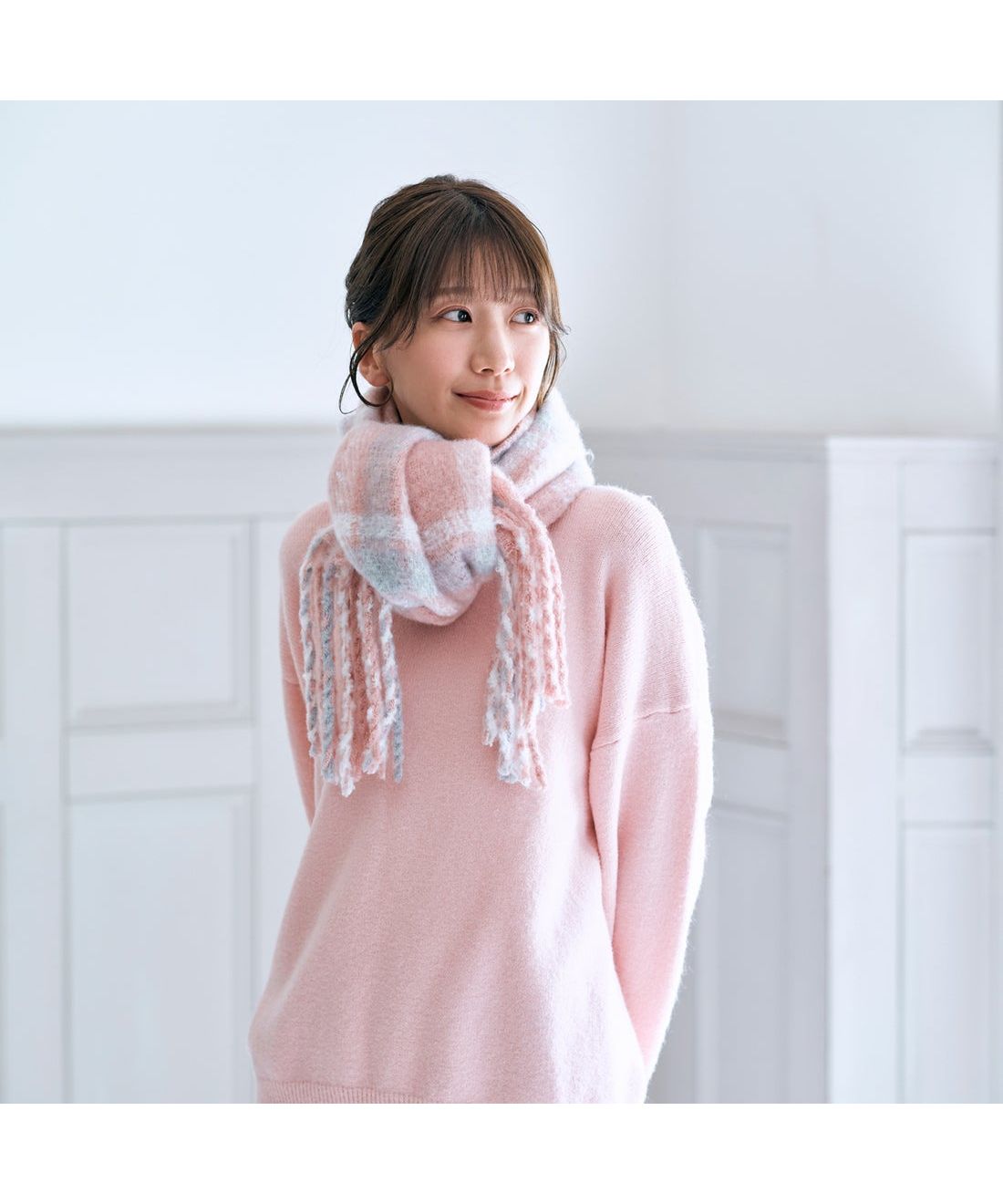 【WEB限定 洗える】ボリュームマフラー 30×220cm クラシックチェック ロゴ ワンポイント ユニセックス (ディープブルー) ディープブルー