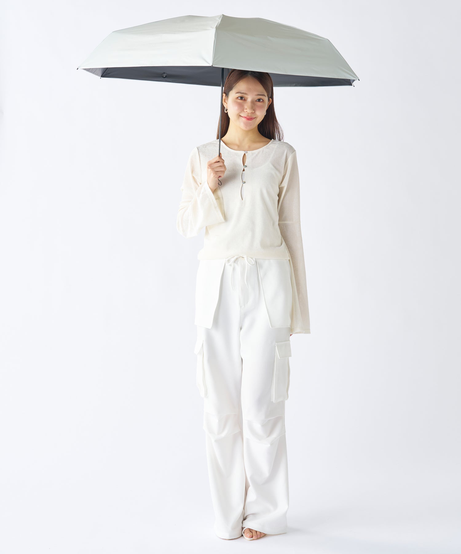 エスタ estaa 【超軽量/約158g~】マジカルテックプロ 遮光率100% 折りたたみ傘 晴雨兼用日傘 61cm (ペールスカイ) ペールスカイ