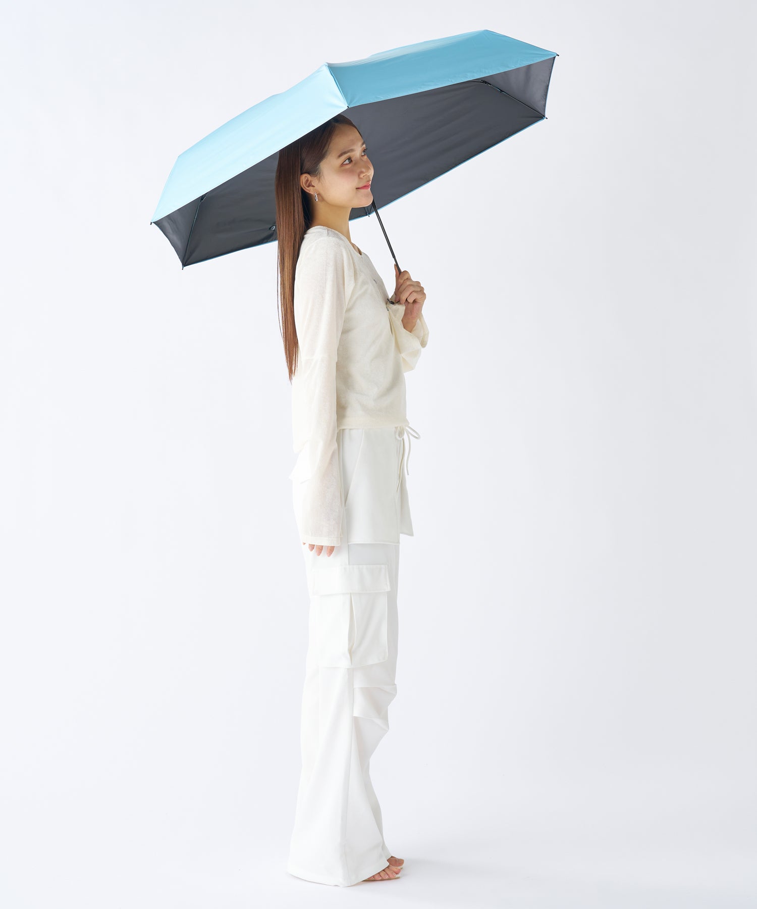 エスタ estaa 【超軽量/約158g~】マジカルテックプロ 遮光率100% 折りたたみ傘 晴雨兼用日傘 61cm (ペールスカイ) ペールスカイ